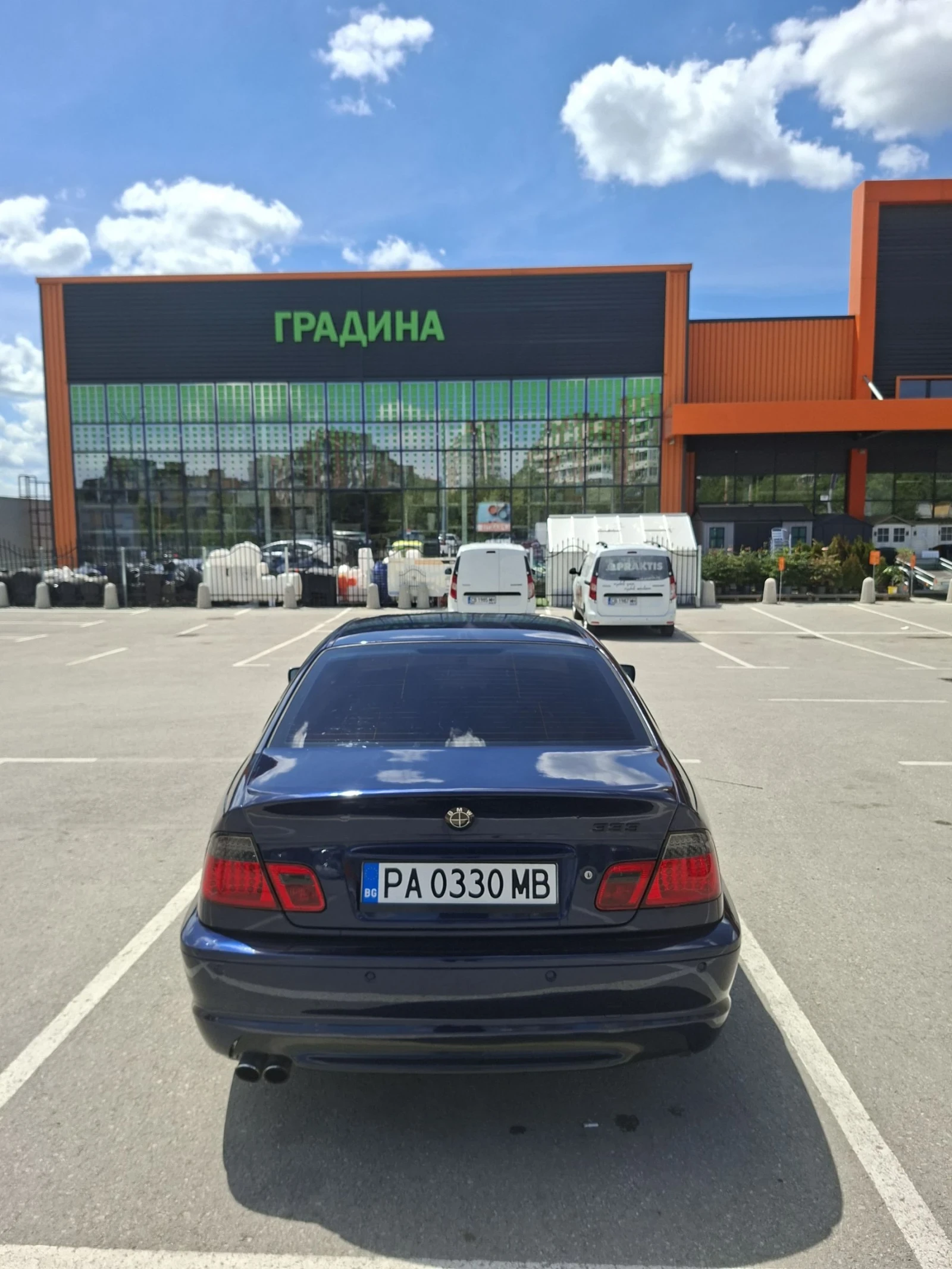 BMW 330 ci ръчка газ/бензин, снимка 4 - Автомобили и джипове - 54977756