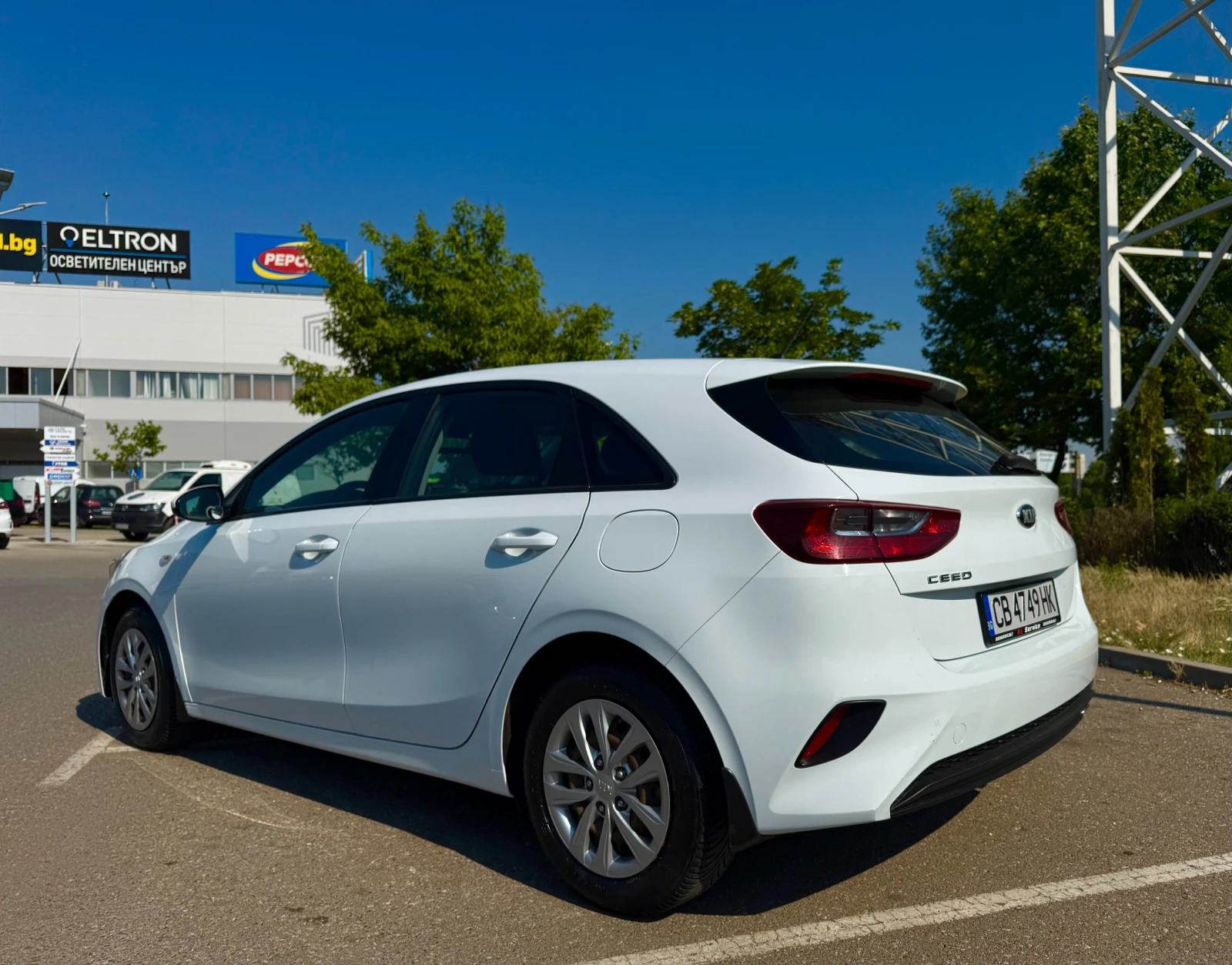 Kia Ceed 1.6D ГАРАНЦИЯ 6 МЕСЕЦА ИЛИ 5000КМ, снимка 3 - Автомобили и джипове - 55061747
