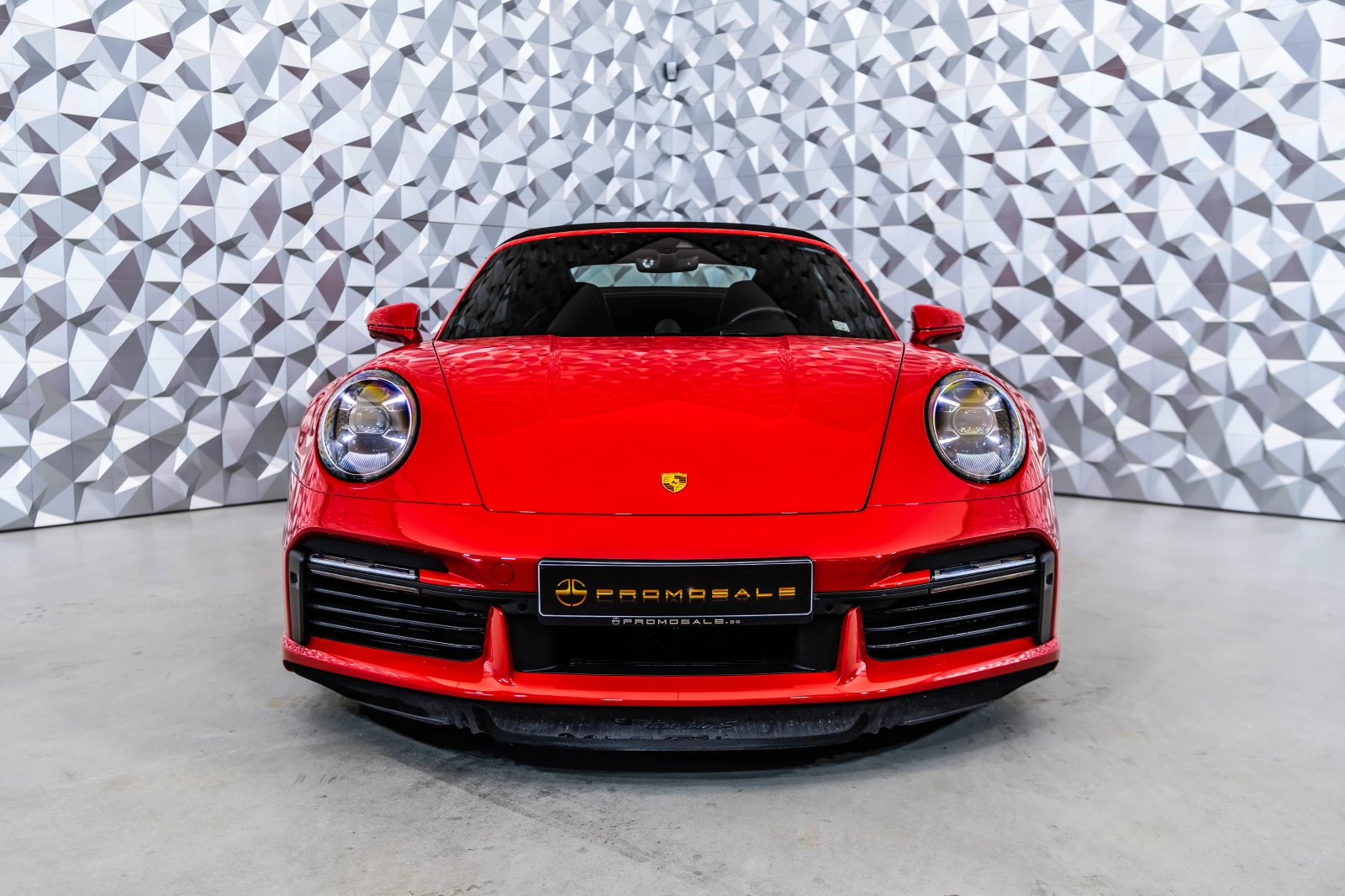 Porsche 911 Turbo S cabrio, снимка 2 - Автомобили и джипове - 55172119