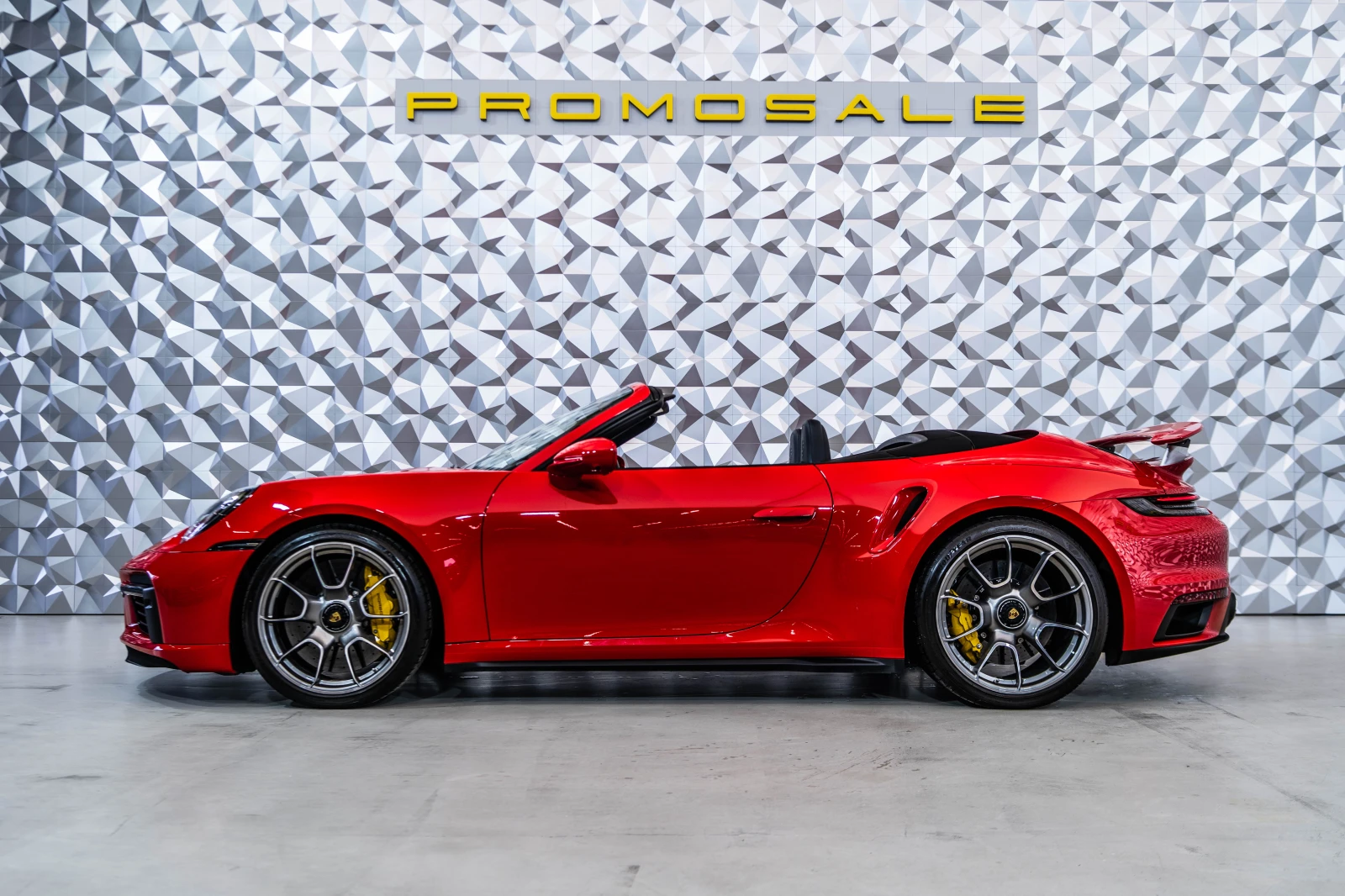 Porsche 911 Turbo S cabrio, снимка 3 - Автомобили и джипове - 55172119