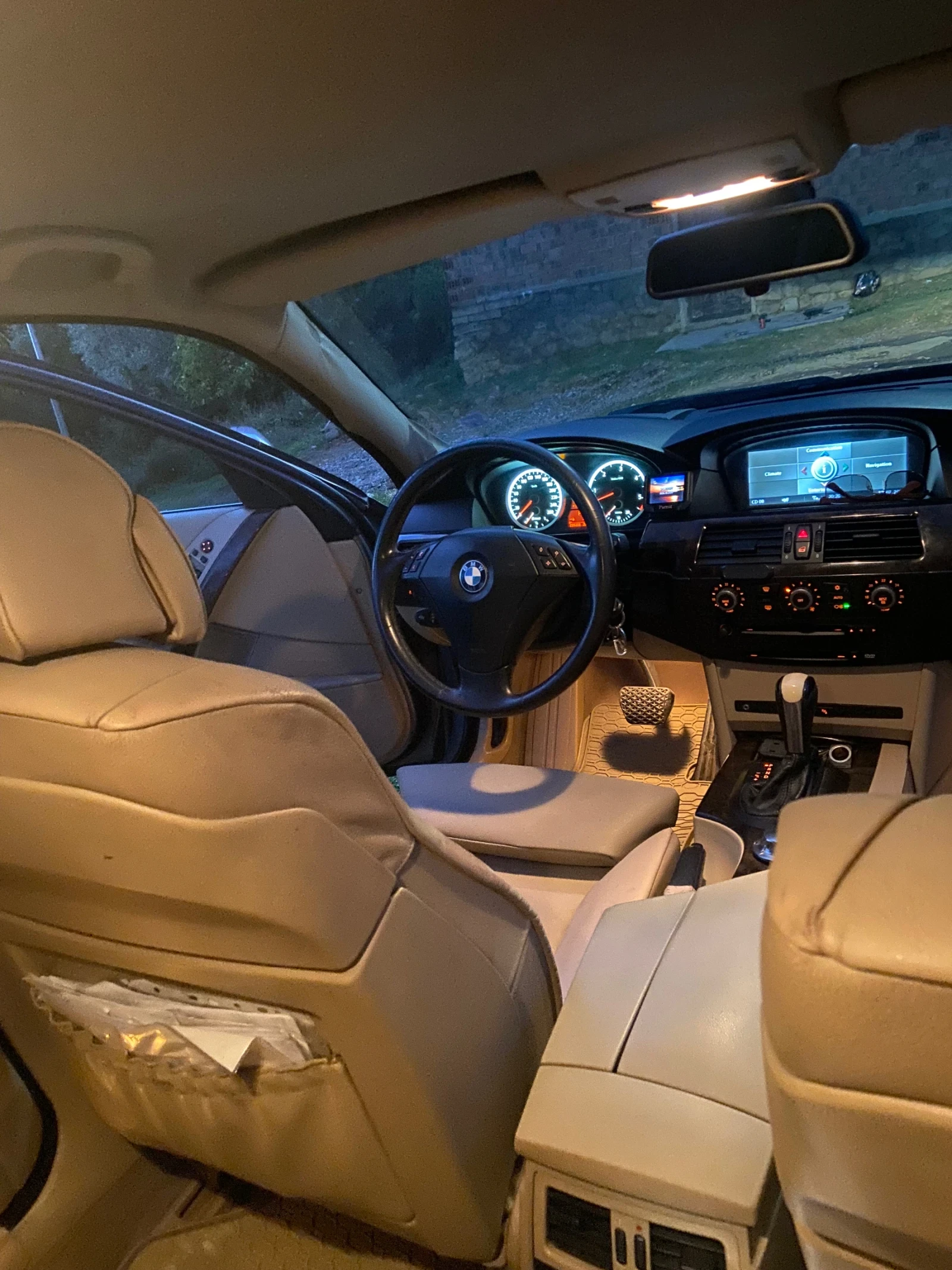 BMW 525, снимка 10 - Автомобили и джипове - 55269729