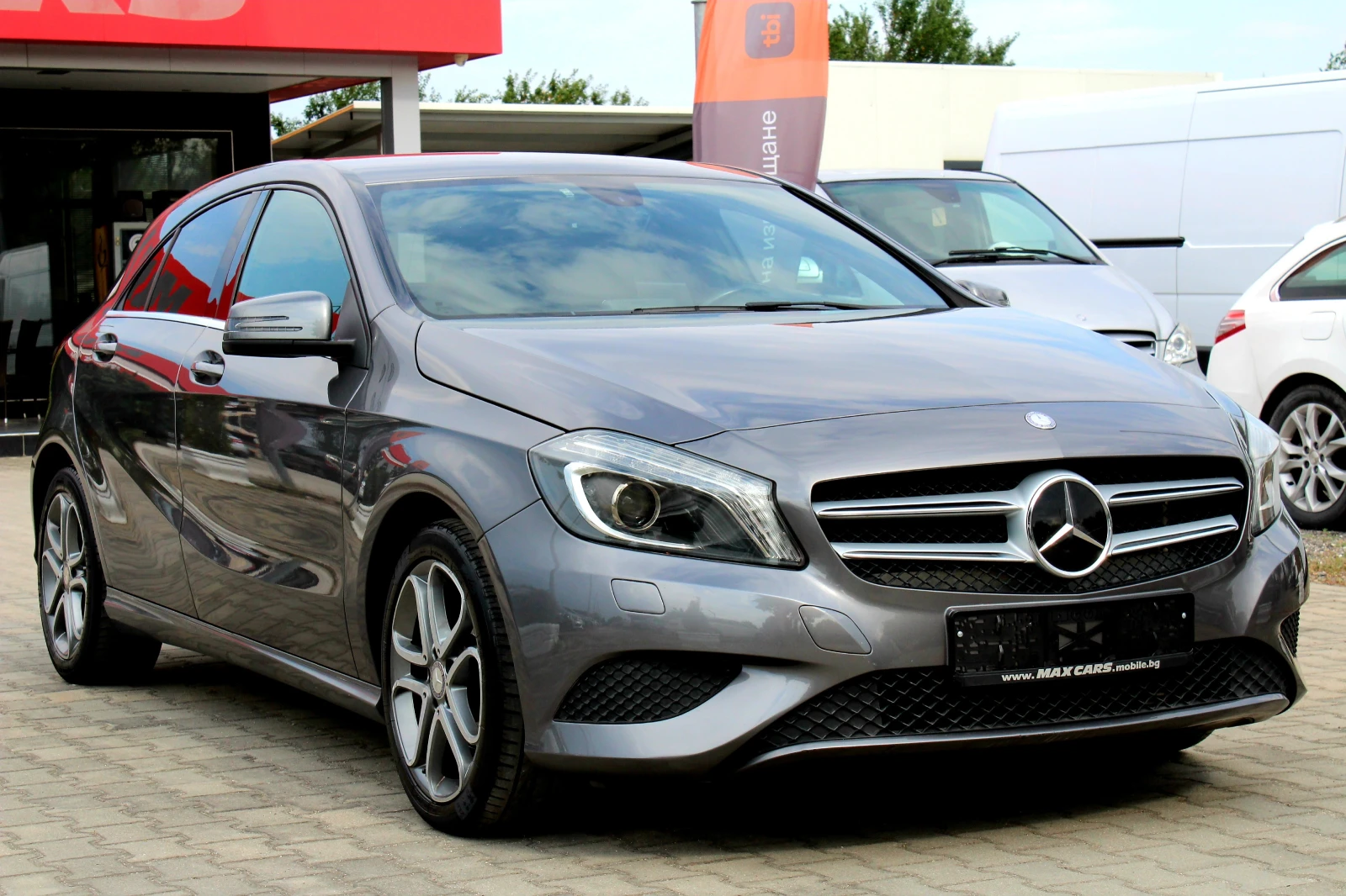 Mercedes-Benz A 180 CDI СОБСТВЕН ЛИЗИНГ, снимка 2 - Автомобили и джипове - 55327596