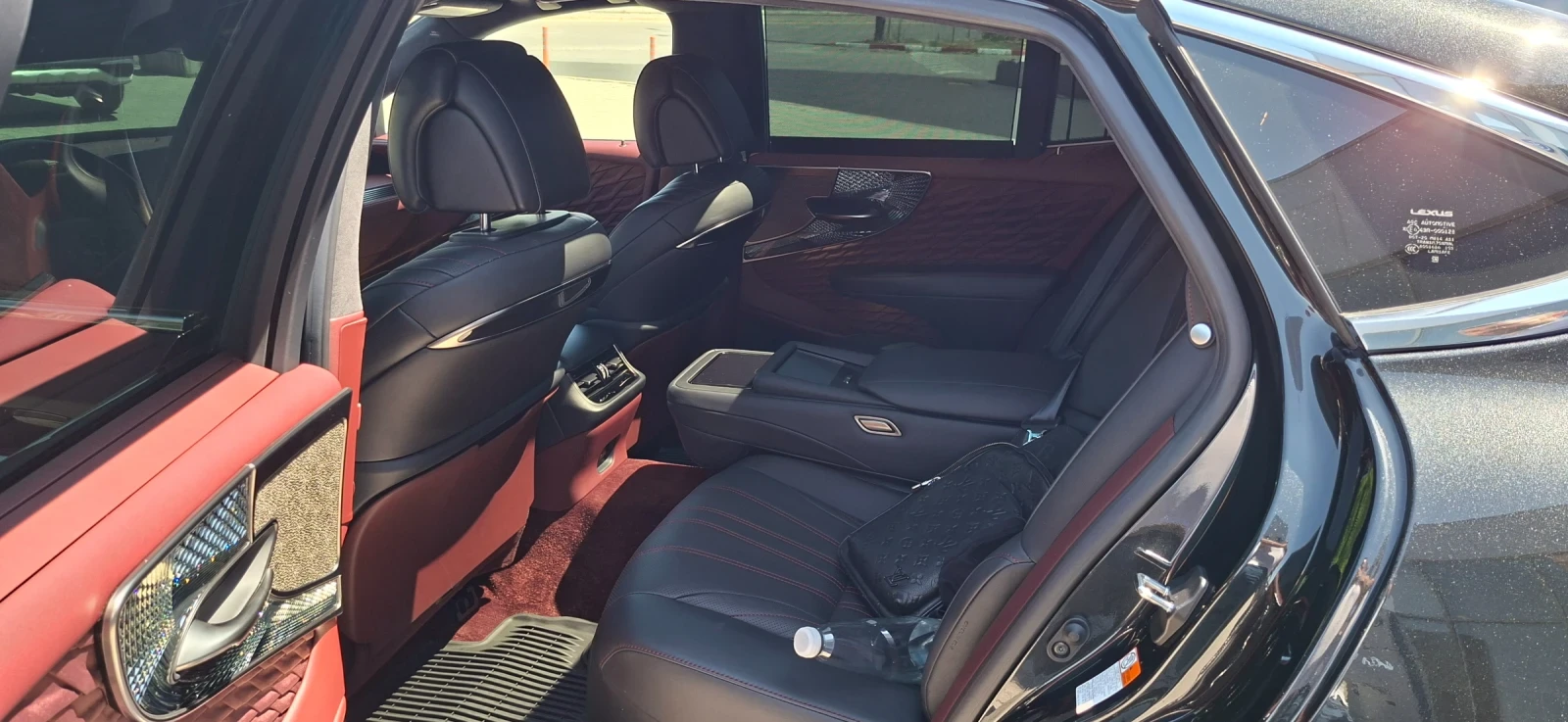 Lexus LS 500 3.5 Bi Turbo, снимка 2 - Автомобили и джипове - 55402412