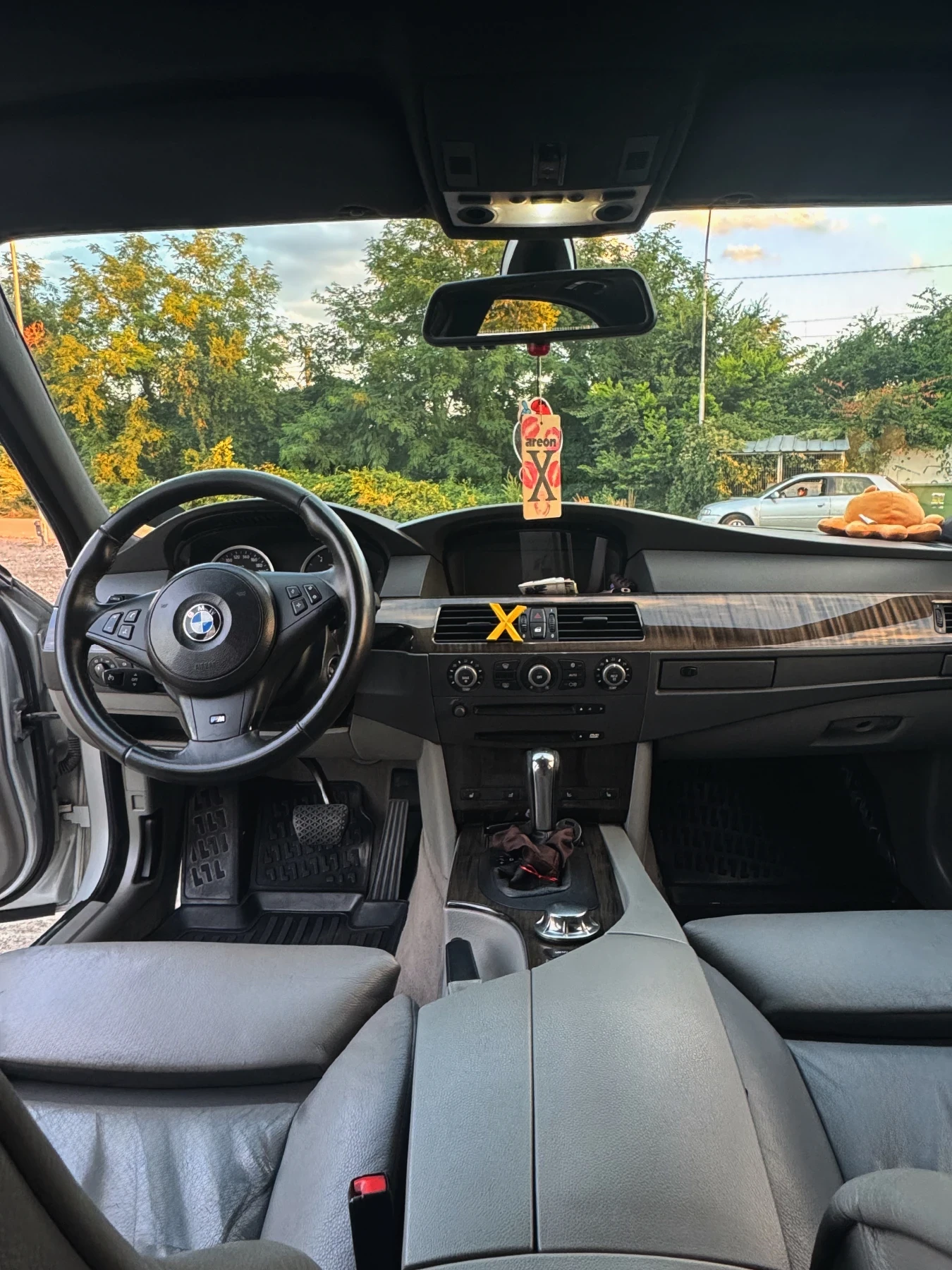 BMW 535 535d / Фабричен М PACK / 272 к.с / HeadUp , снимка 7 - Автомобили и джипове - 55467606