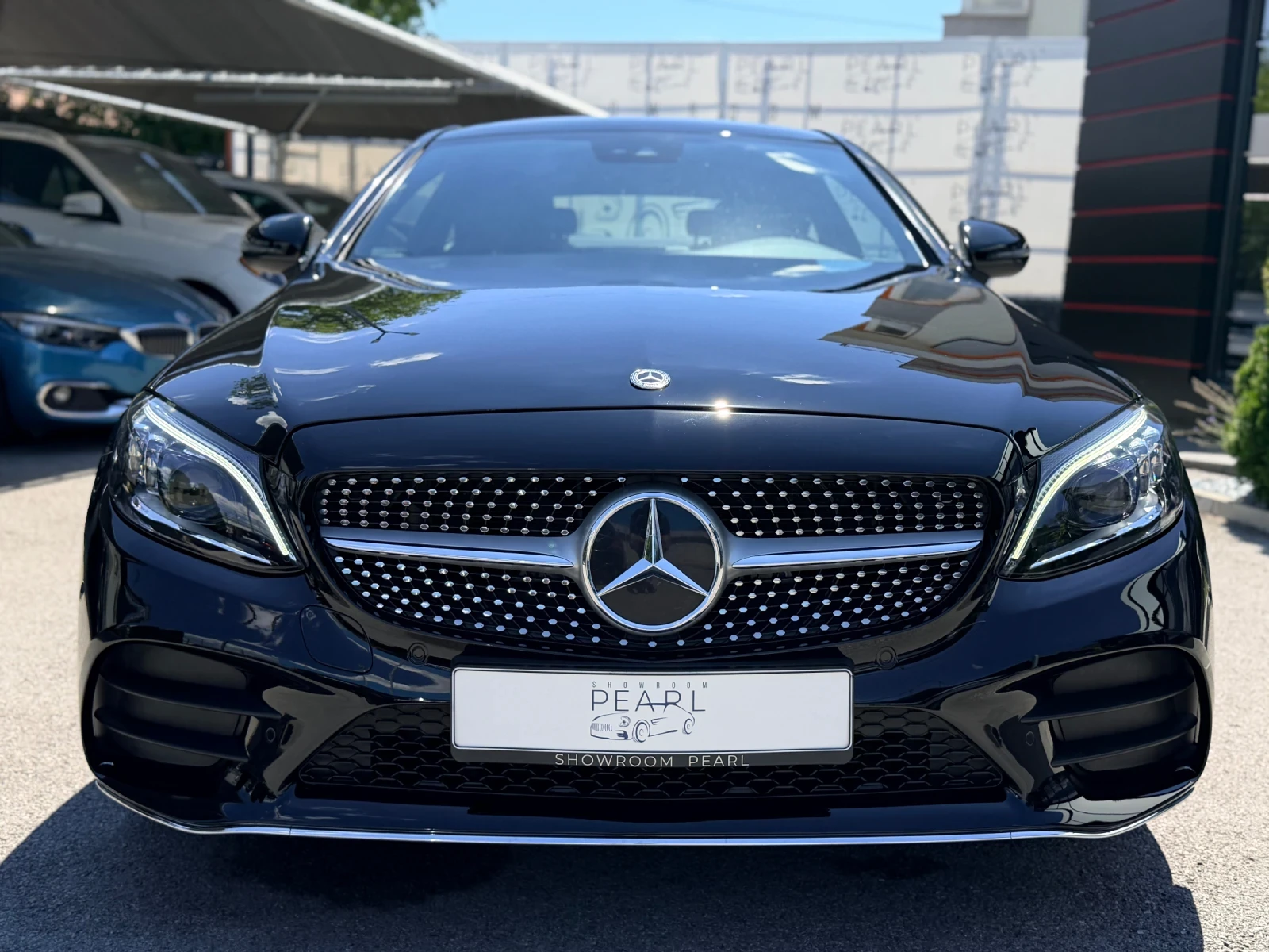 Mercedes-Benz C 220 d Facelift 9G-tronic AMG PANO Multibeam Ambient, снимка 2 - Автомобили и джипове - 55529565