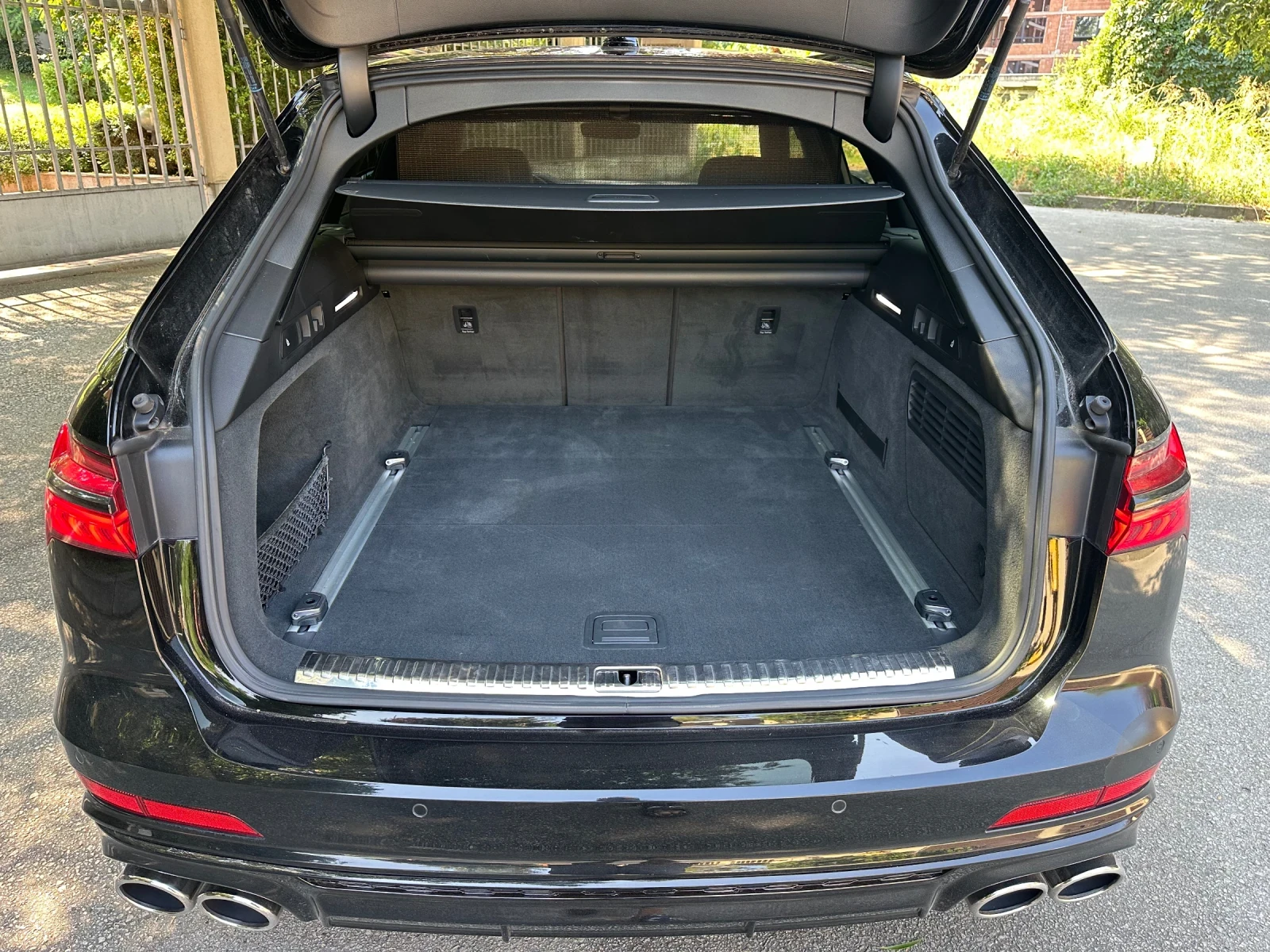 Audi A6 50TDI/S6/B&O/360/Distronic, снимка 16 - Автомобили и джипове - 55593844
