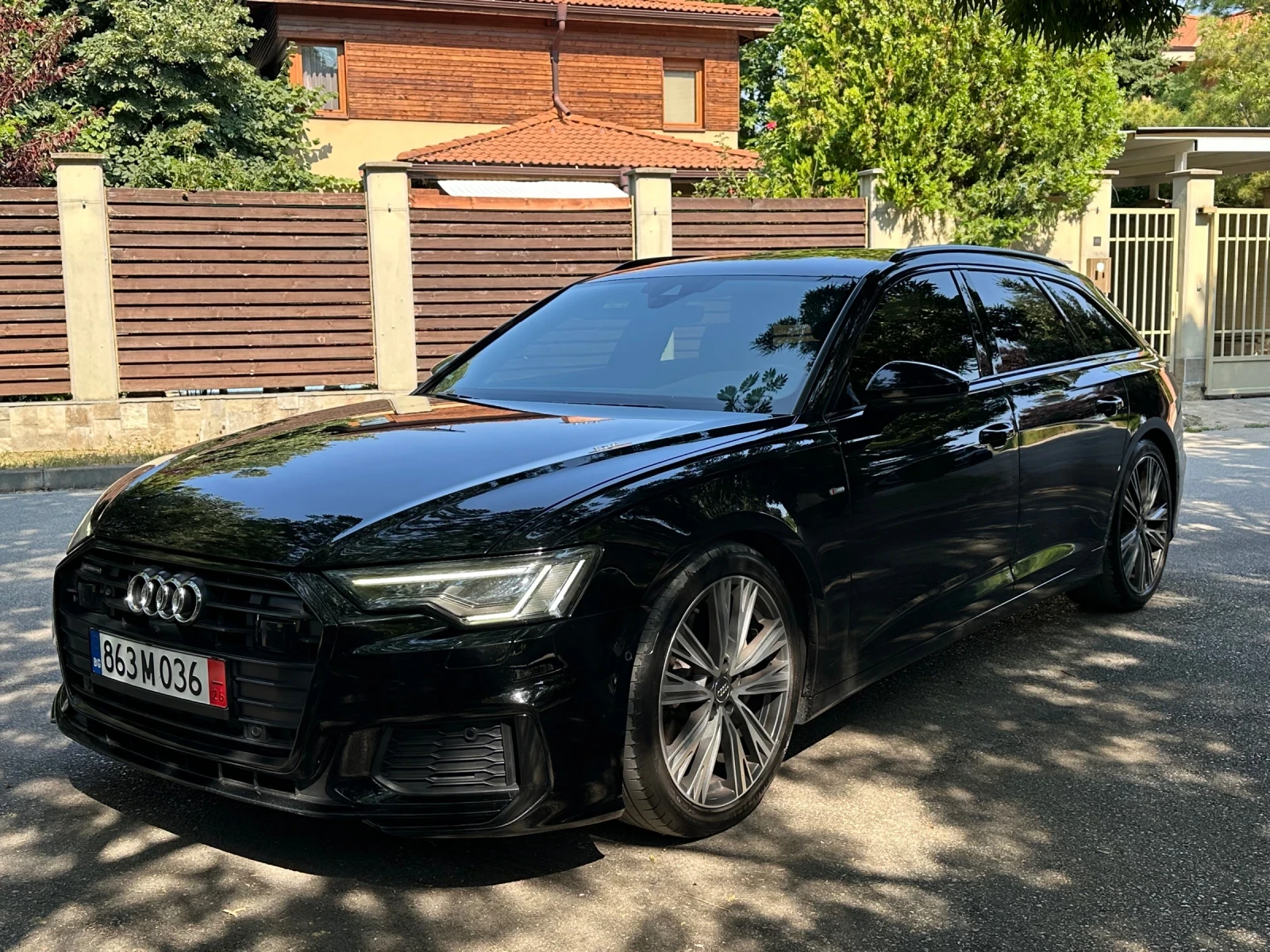 Audi A6 50TDI/S6/B&O/360/Distronic, снимка 2 - Автомобили и джипове - 55593844