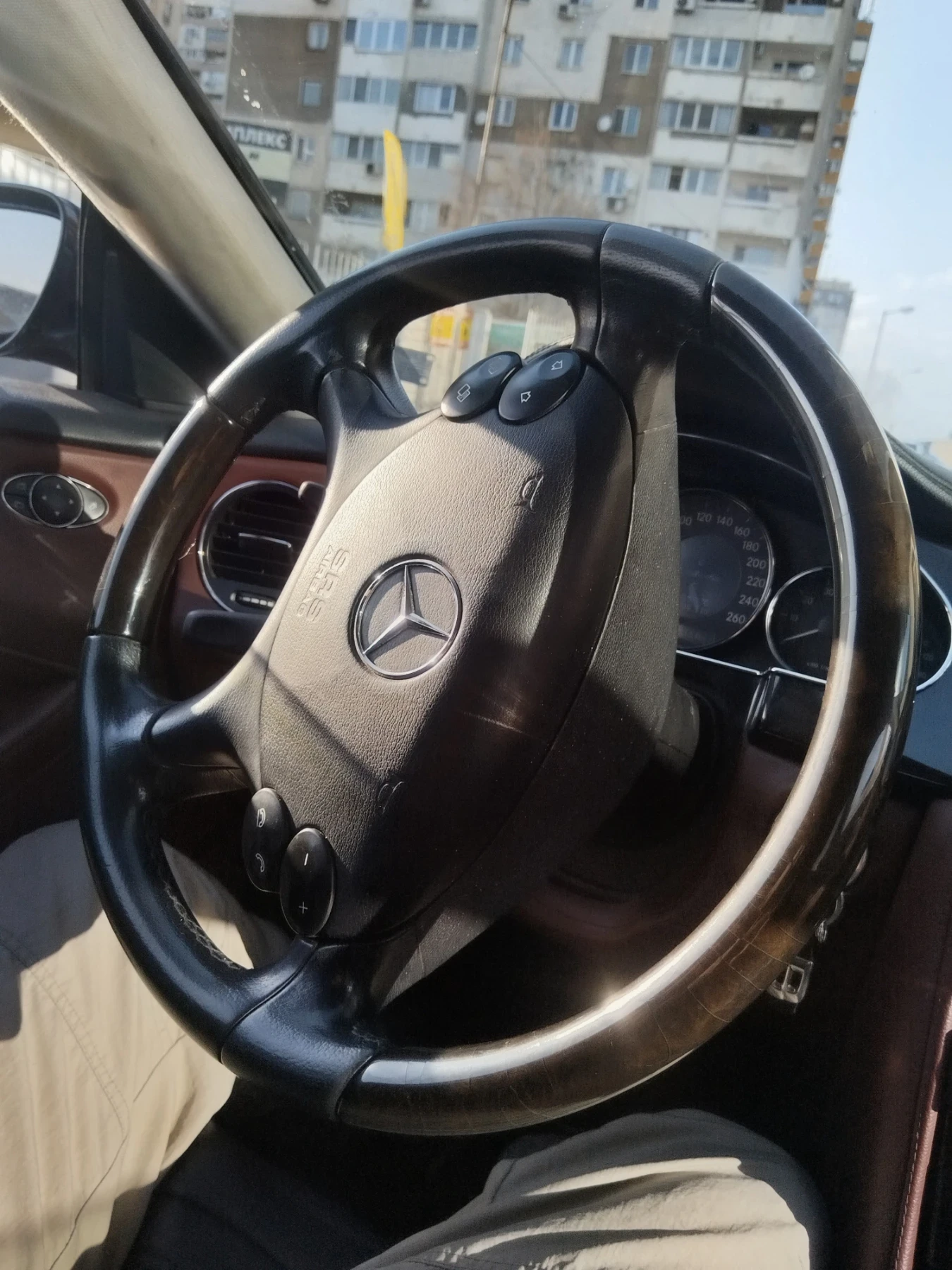 Mercedes-Benz CLS 500 ������ �� �������� | Mobile.bg � ����������� 2