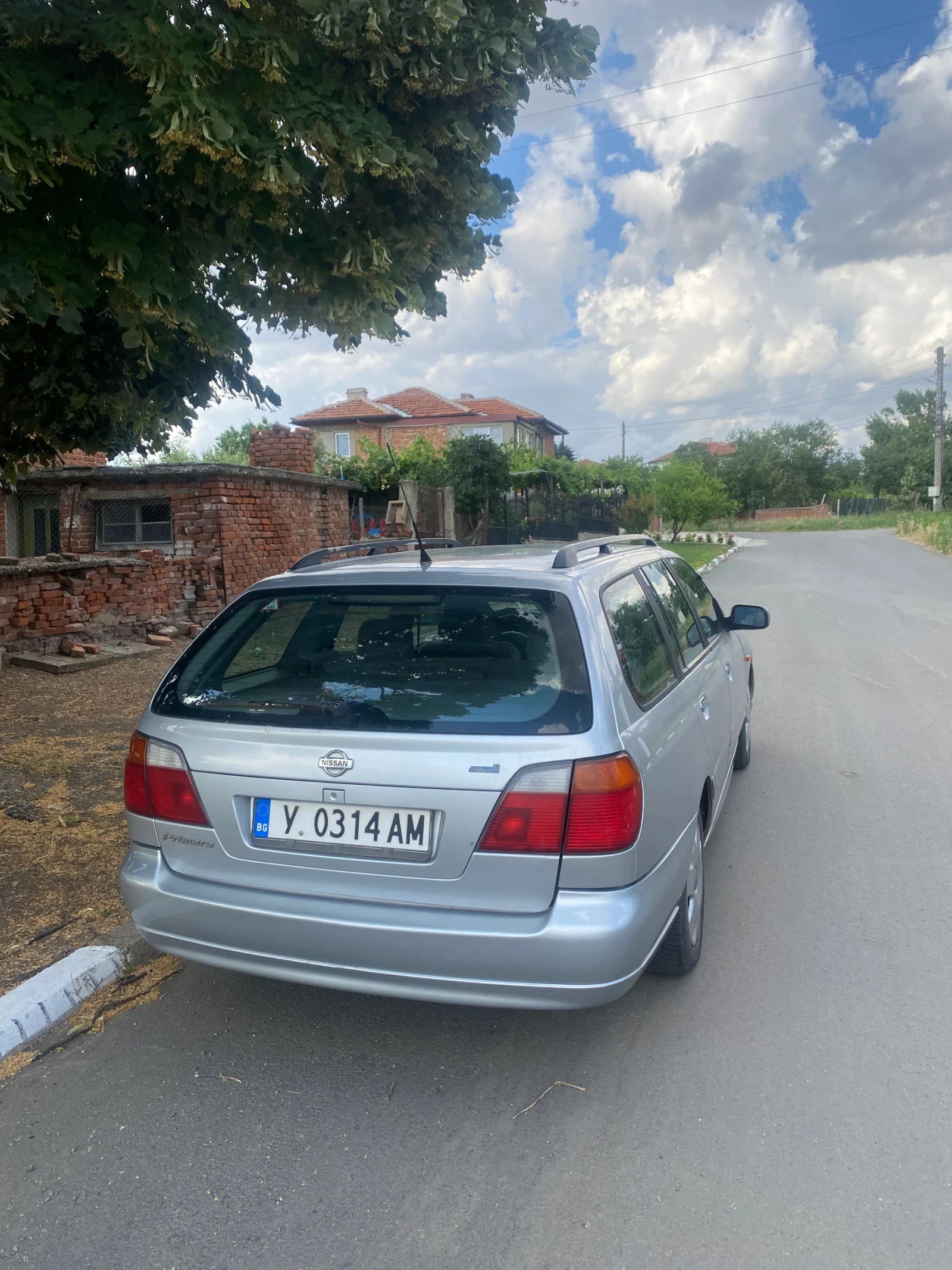 Nissan Primera 1.8, снимка 4 - Автомобили и джипове - 55683816