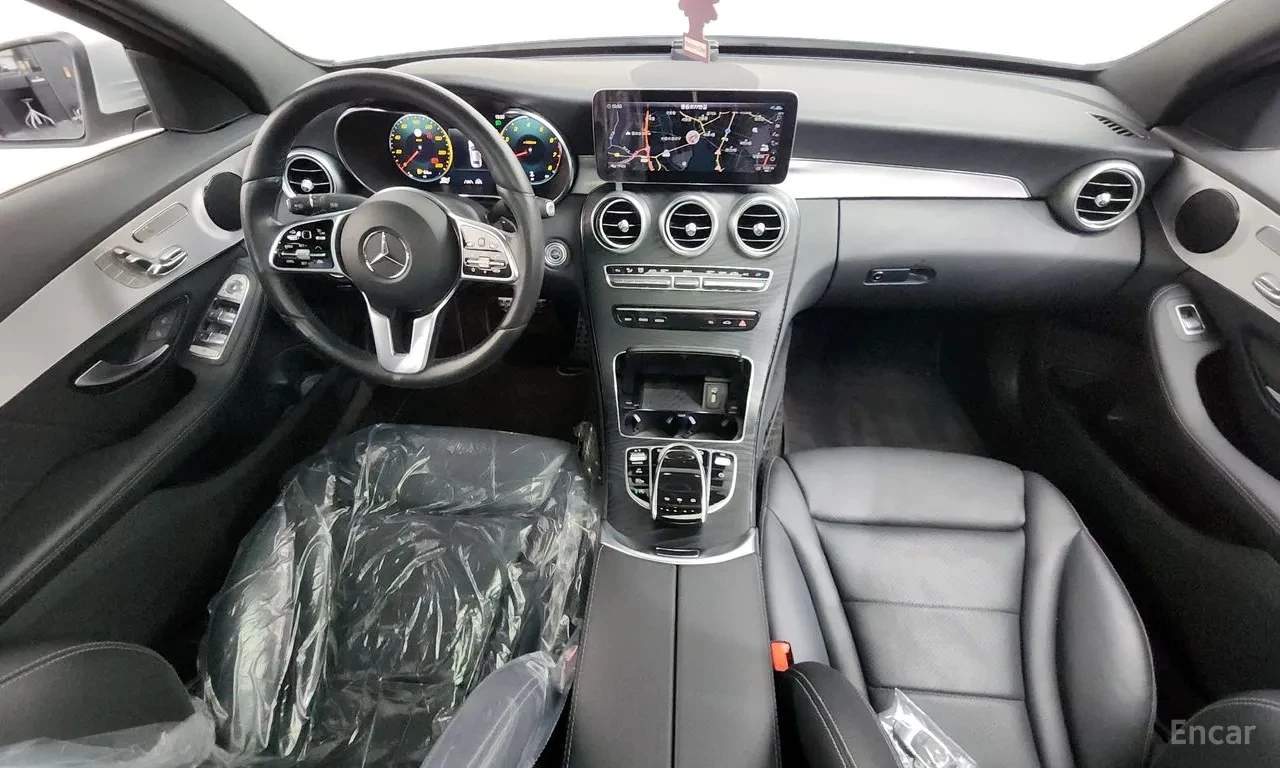 Mercedes-Benz C 200 AMG Line, снимка 6 - Автомобили и джипове - 56180242