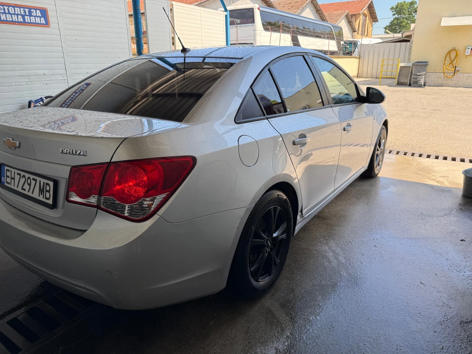 Chevrolet Cruze, снимка 4 - Автомобили и джипове - 56208689