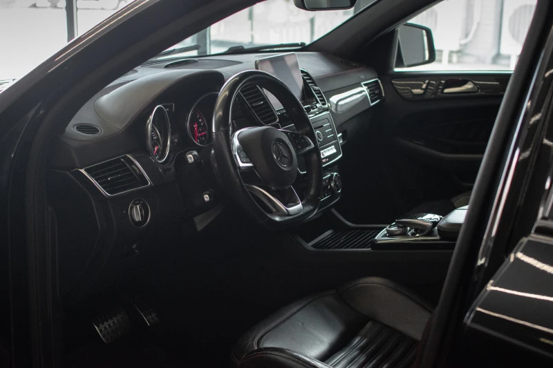 Mercedes-Benz GLE 450 AMG Топ състояние/Лизинг, снимка 8 - Автомобили и джипове - 44909055