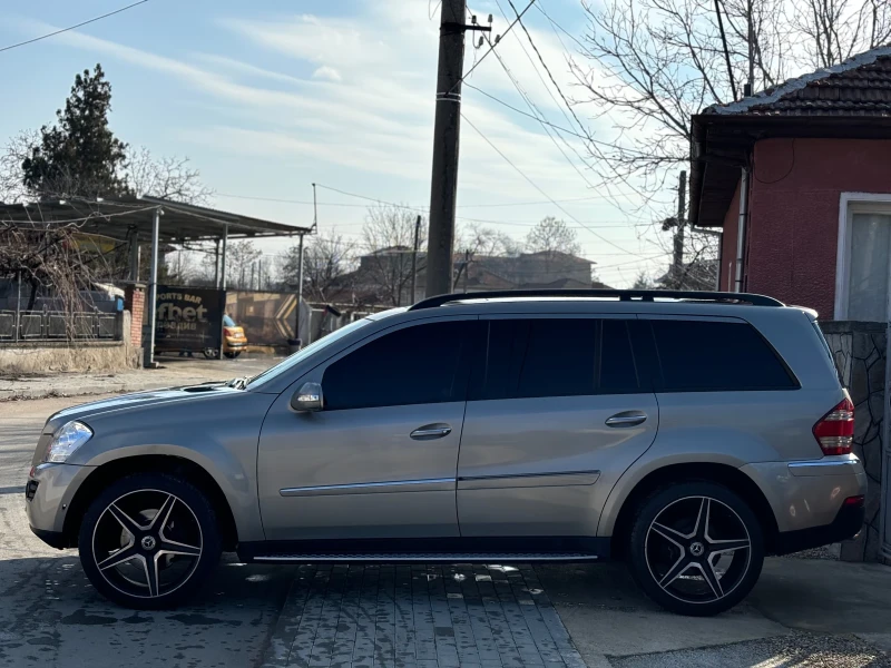 Mercedes-Benz GL 450 450 бензин, снимка 2 - Автомобили и джипове - 47647640