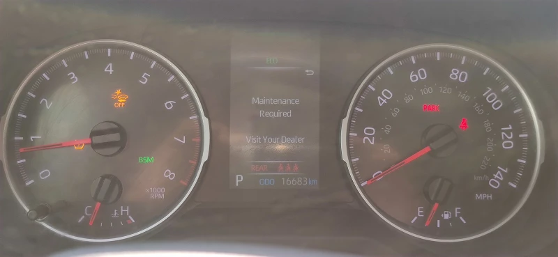 Toyota Rav4 XLE 4x4, снимка 9 - Автомобили и джипове - 50029874