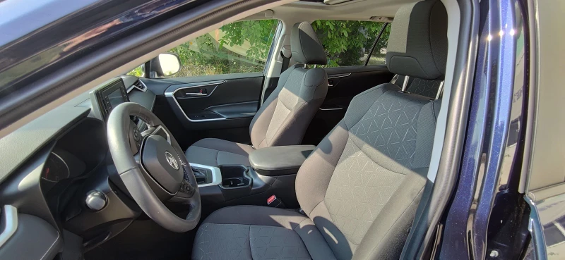 Toyota Rav4 XLE 4x4, снимка 6 - Автомобили и джипове - 50029874