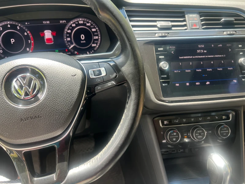 VW Tiguan All space 4x4 SEL, снимка 14 - Автомобили и джипове - 52128809