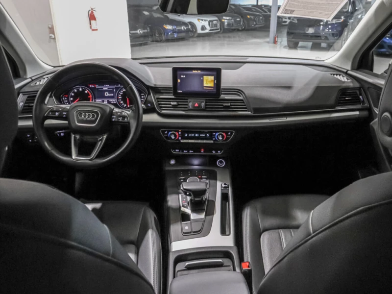 Audi Q5 45TFSI Quattro, снимка 8 - Автомобили и джипове - 53203823