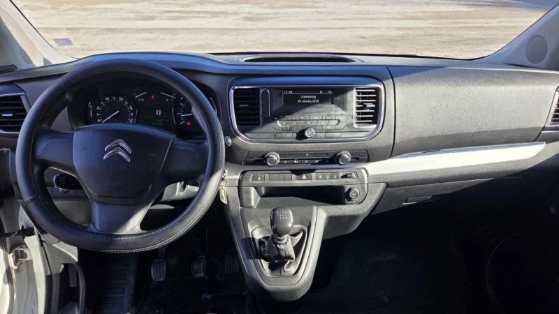 Citroen Spacetourer, снимка 8 - Автомобили и джипове - 53328416