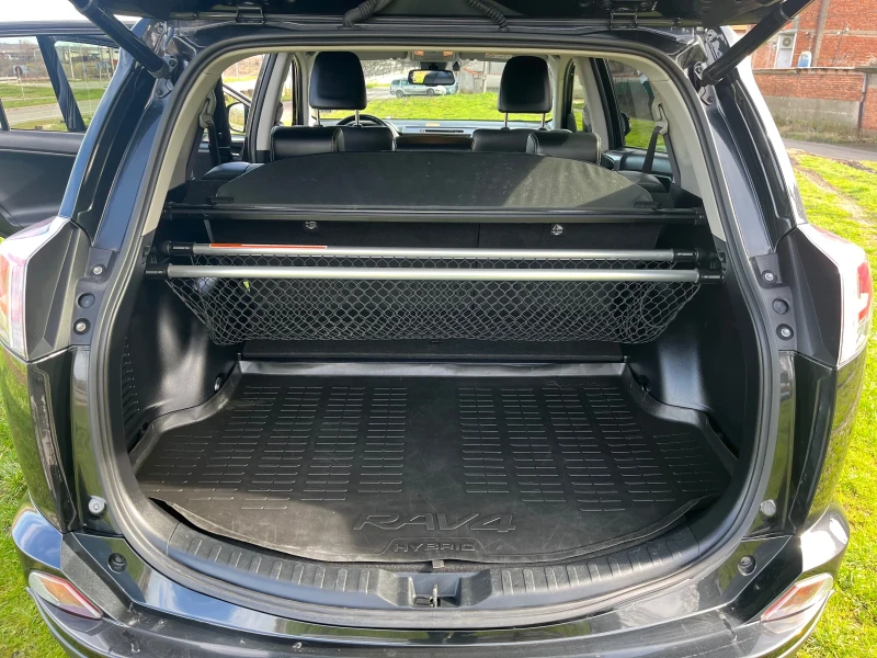 Toyota Rav4, снимка 9 - Автомобили и джипове - 53475270
