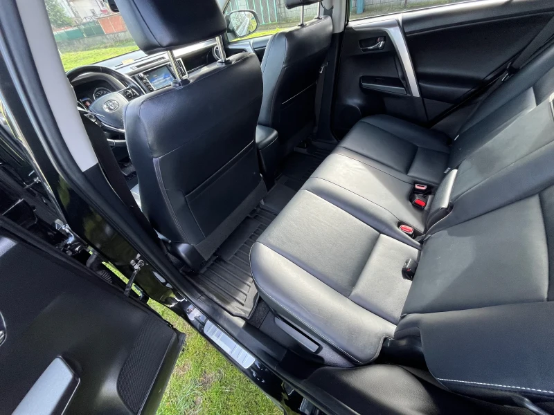 Toyota Rav4, снимка 10 - Автомобили и джипове - 53475270