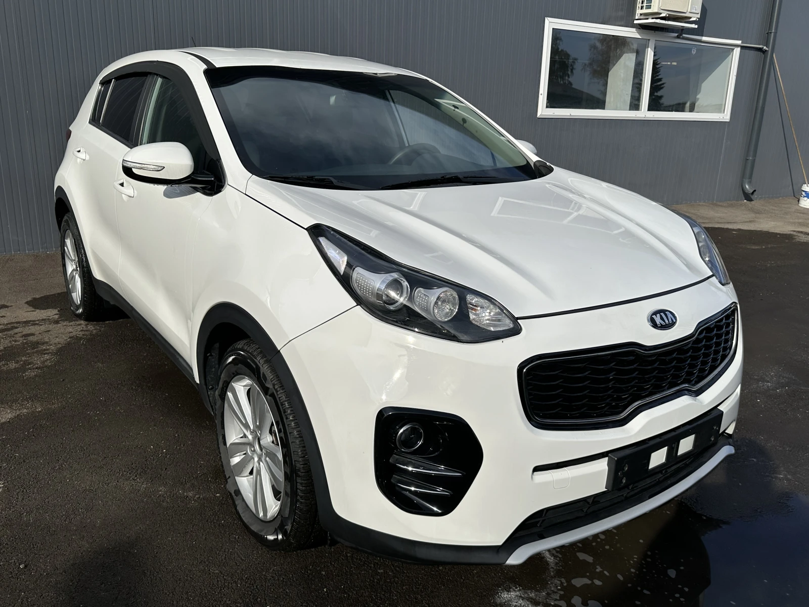 Kia Sportage 3 БРОЯ / ВНОС ОТ КОРЕЯ / ОРИГИНАЛЕН ПРОБЕГ - изображение 10