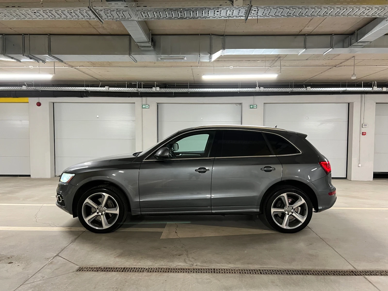 Audi Q5 Audi Q5 TFSI S-Line+ Quattro Гаражна!  - изображение 4