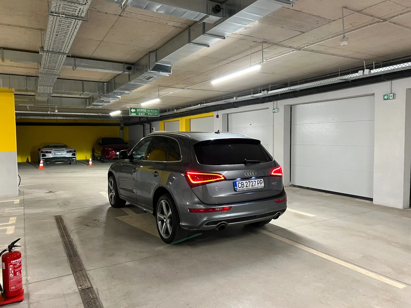 Audi Q5 Audi Q5 TFSI S-Line+ Quattro Гаражна!  - изображение 5