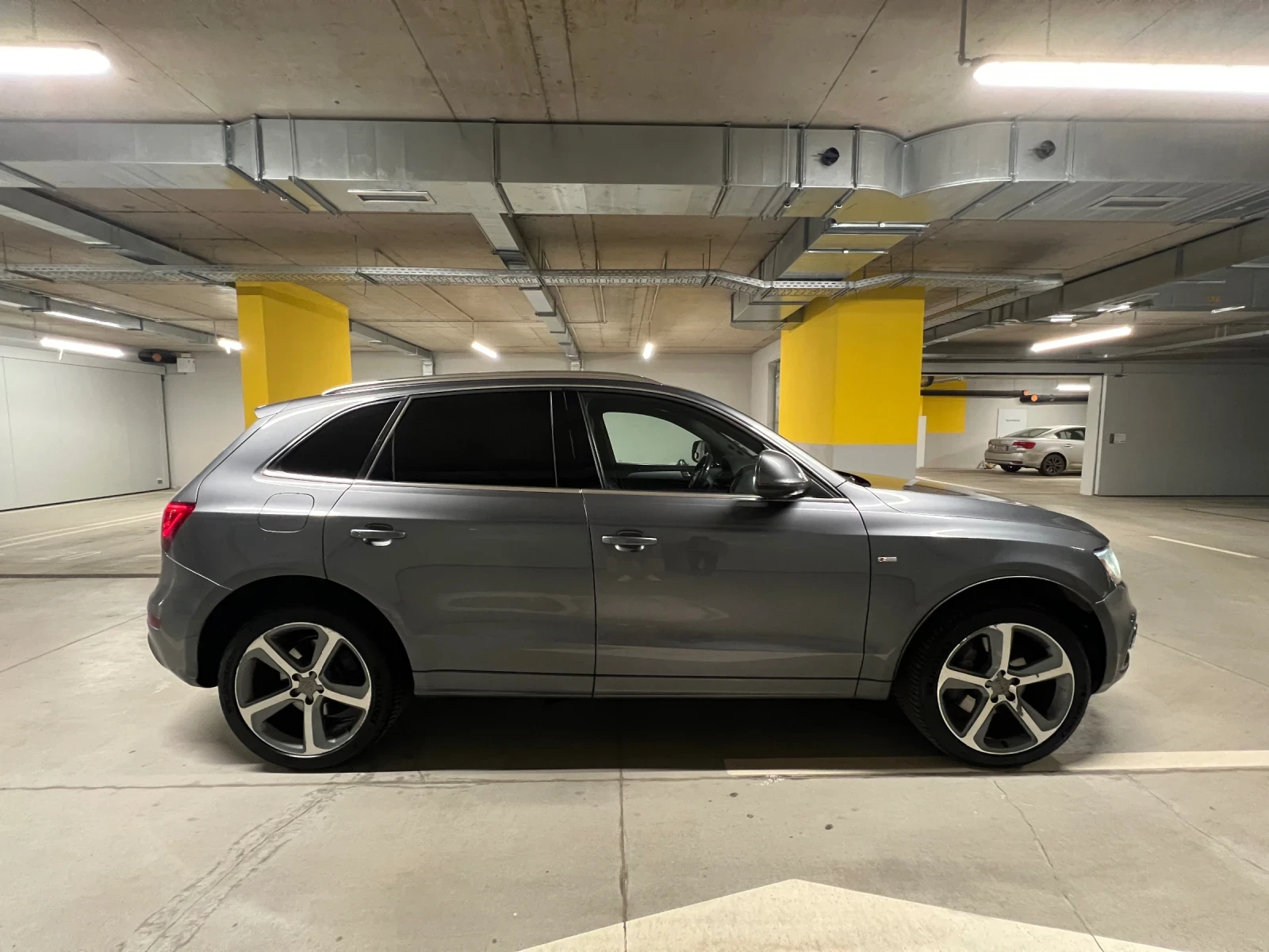 Audi Q5 Audi Q5 TFSI S-Line+ Quattro Гаражна!  - изображение 8