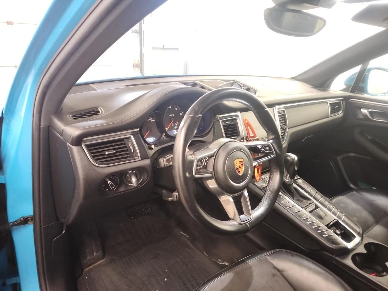 Porsche Macan GTS* Пано* Bose* Подгрев* 133000КМ - изображение 9