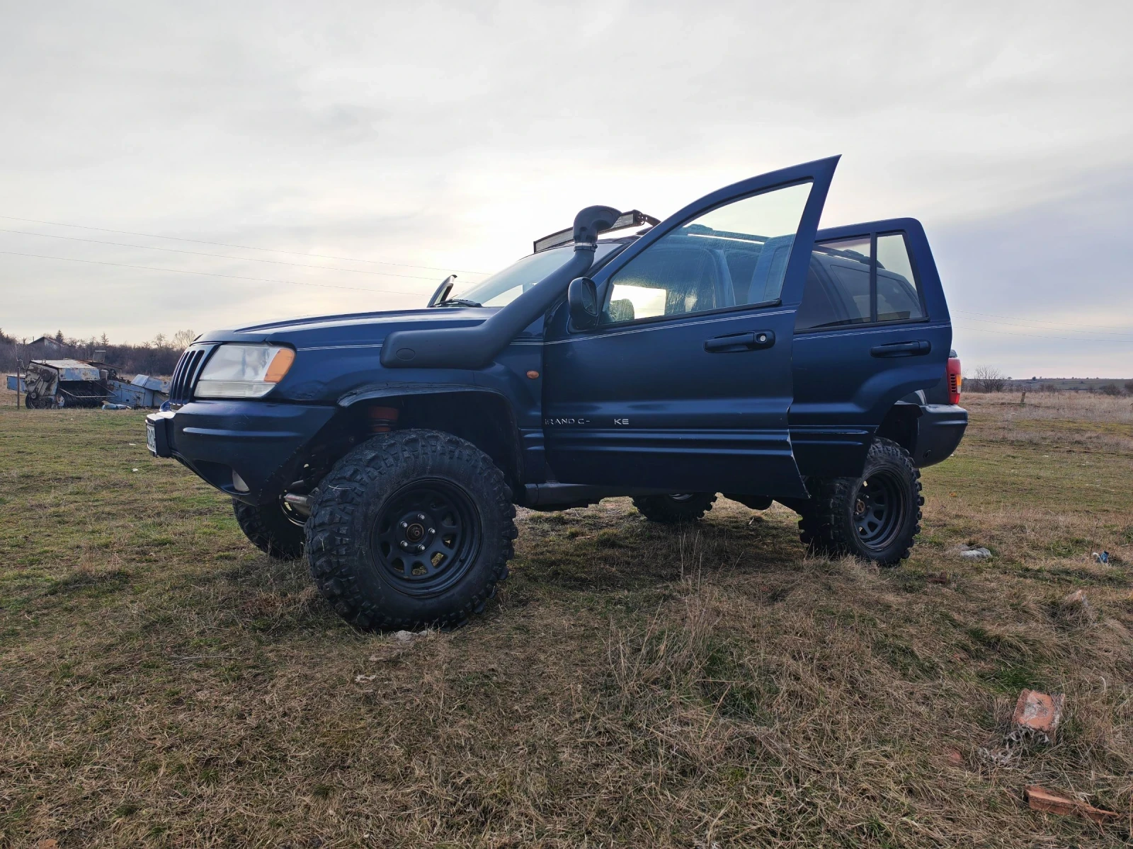 Jeep Grand cherokee, снимка 5 - Автомобили и джипове - 53686395