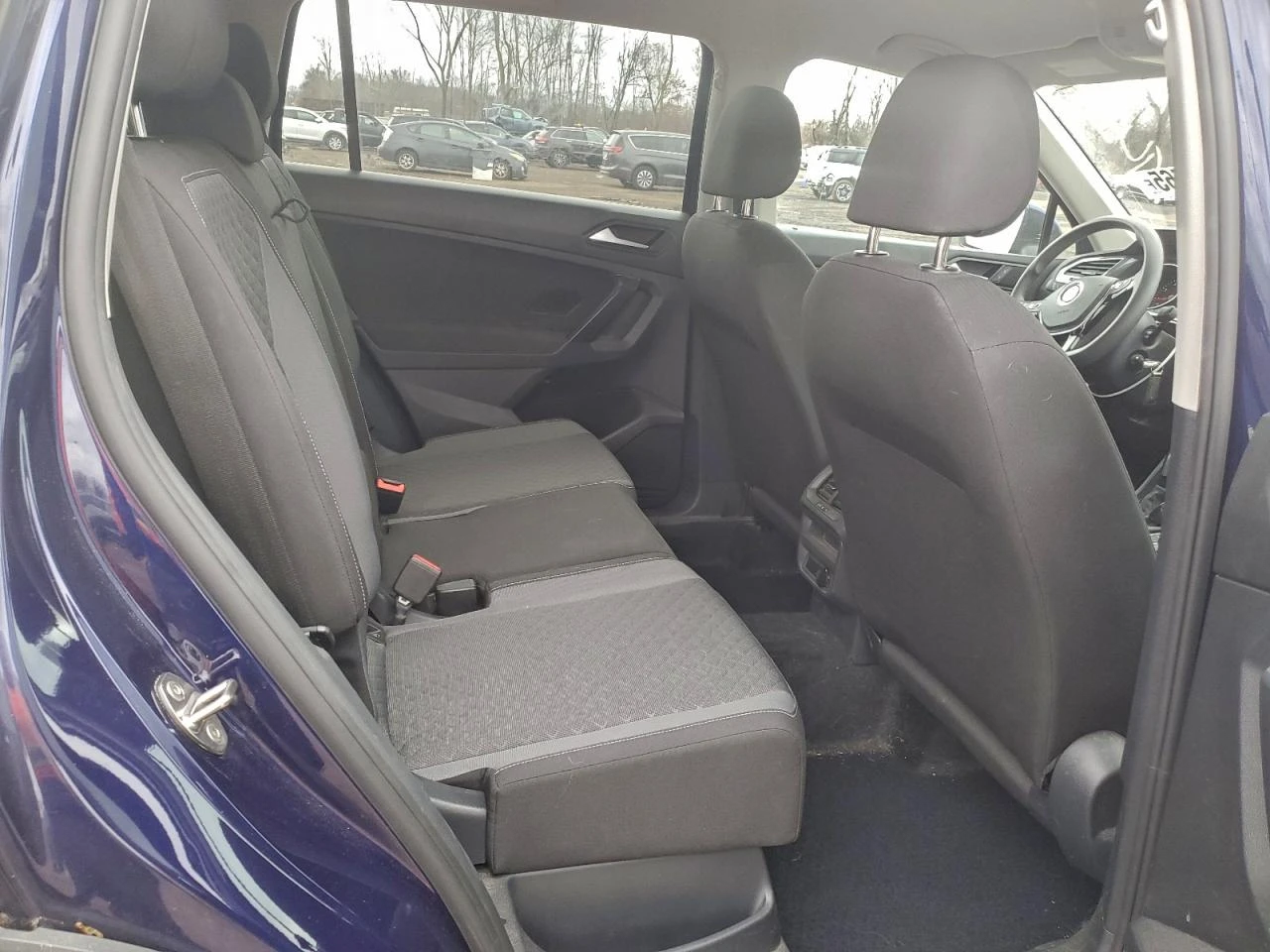 VW Tiguan 2l Volkswagen S* 4 MOTION, снимка 11 - Автомобили и джипове - 54197003