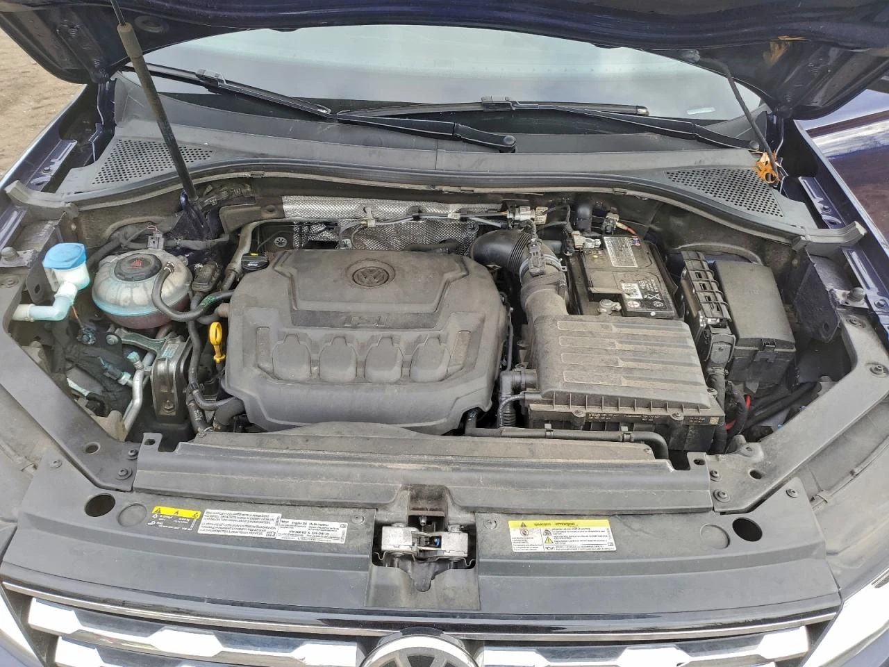 VW Tiguan 2l Volkswagen S* 4 MOTION, снимка 12 - Автомобили и джипове - 54197003