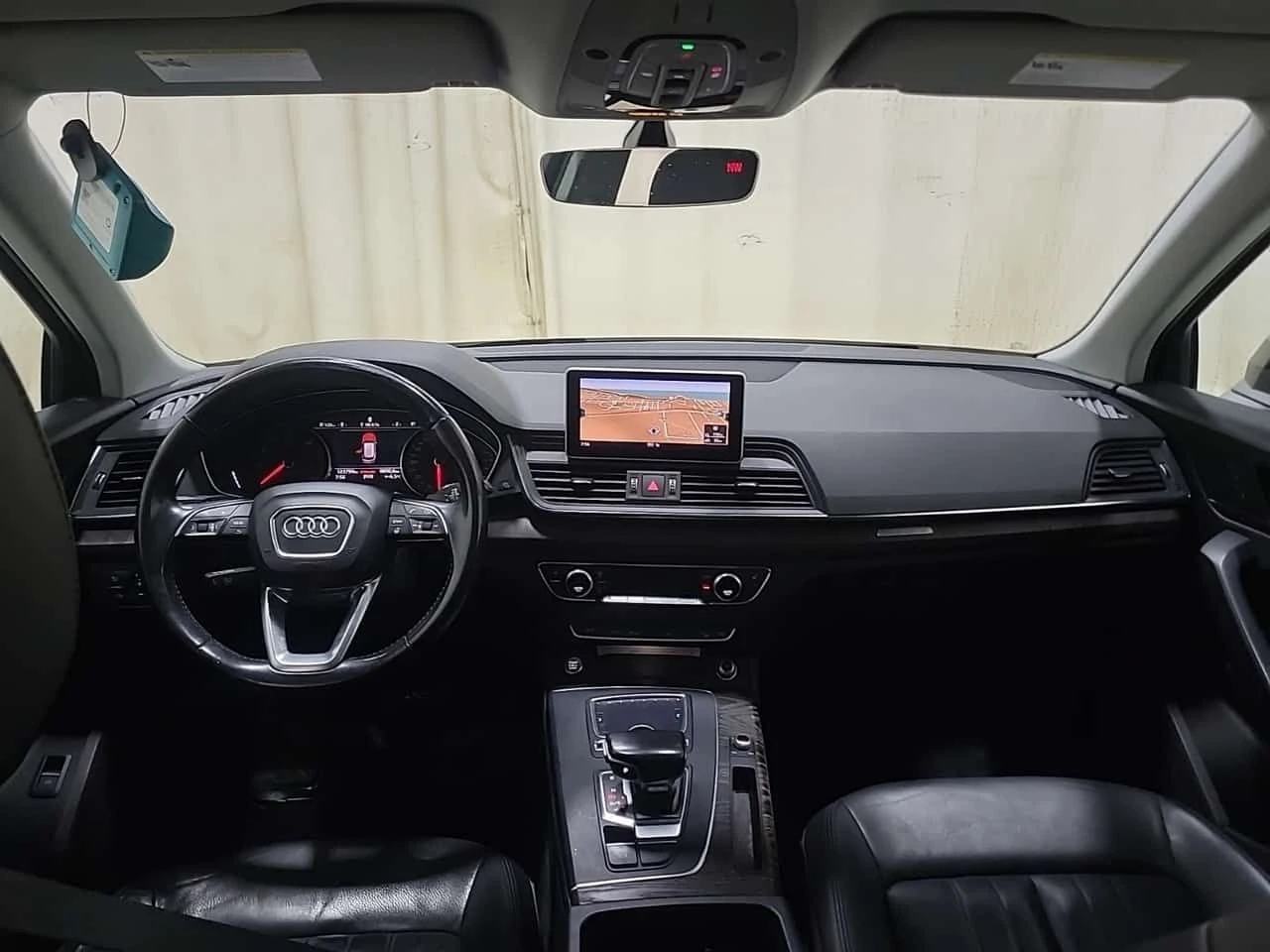 Audi Q5 * PROGRESSIV * CARFAX * ЦЕНА ДО БГ, снимка 7 - Автомобили и джипове - 54270106