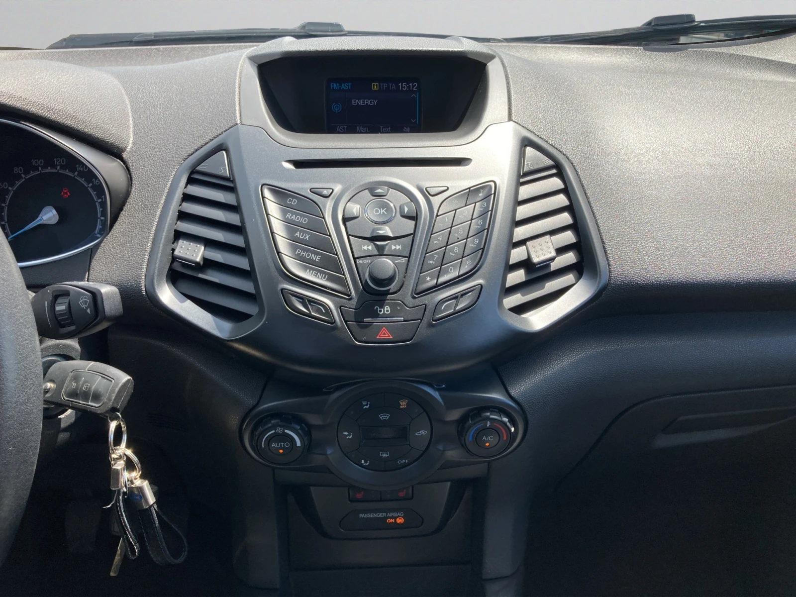 Ford EcoSport 1.0 Ecoboost MT5 99HP, снимка 14 - Автомобили и джипове - 54679283