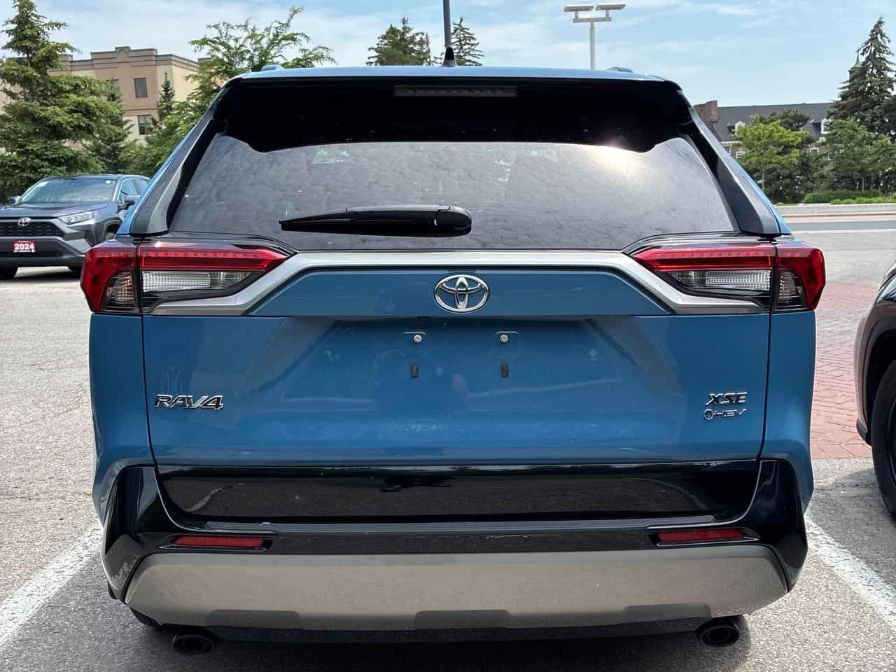 Toyota Rav4 * Hybrid XSE * CARFAX * ПАНО * KEYLESS * КЛИПОВЕ, снимка 4 - Автомобили и джипове - 54873089