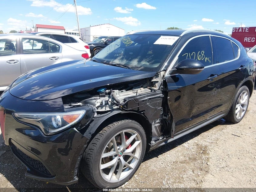 Alfa Romeo Stelvio 2.0l Ti Awd, снимка 6 - Автомобили и джипове - 55591562