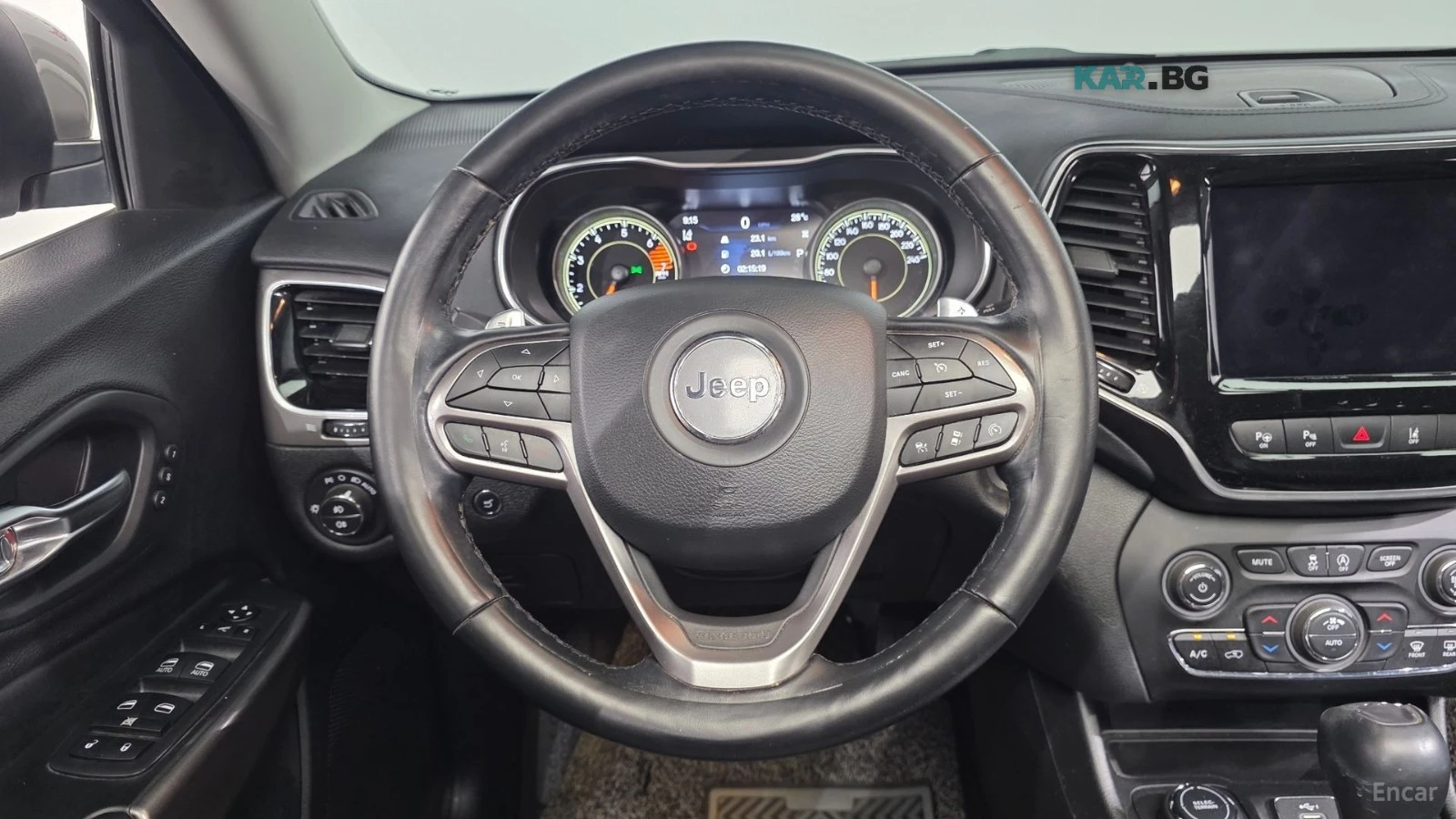 Jeep Cherokee 2.4 Limited AWD* КОЖА* ОБДУХ* НАВИ* ПАНО, снимка 11 - Автомобили и джипове - 55846263