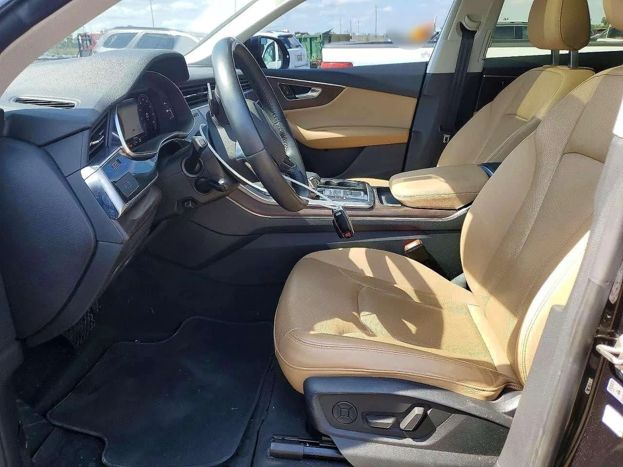 Audi Q8 S-Line quattro Premium Plus * CARFAX * ���������� | Mobile.bg � ����������� 7