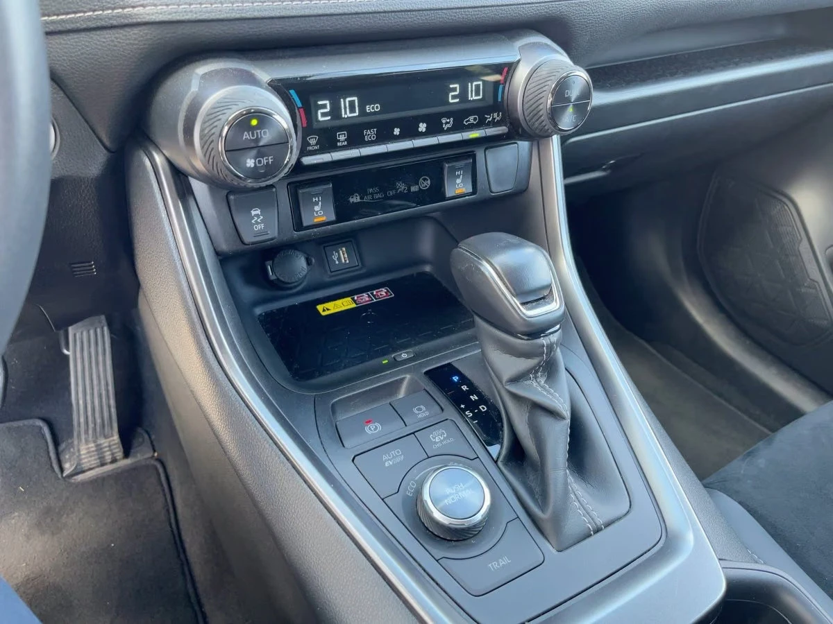 Toyota Rav4 PHEV/GR-SPORT/306HP/4X4/JBL/360/HUD/MEMO/957z | Mobile.bg � ����������� 14