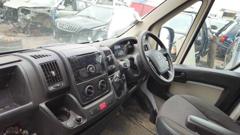 Peugeot Boxer 2.2hdi/на части , снимка 6 - Бусове и автобуси - 48994260