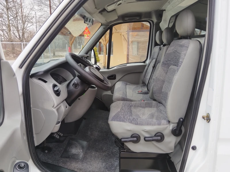 Renault Master 2.5DCI-АВТОМАТ-ВНОС ИТАЛИЯ-КЛИМАТИК, снимка 15 - Бусове и автобуси - 49002740