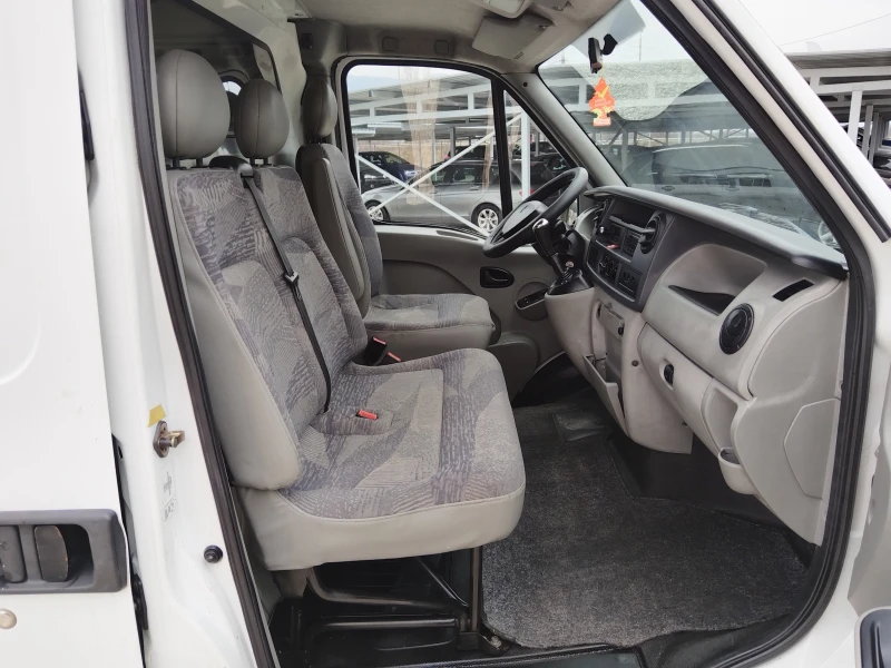 Renault Master 2.5DCI-АВТОМАТ-ВНОС ИТАЛИЯ-КЛИМАТИК, снимка 16 - Бусове и автобуси - 49002740