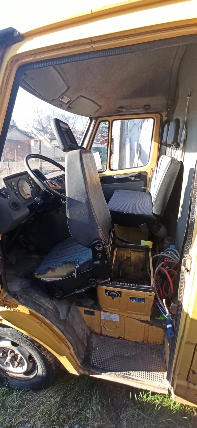 Mercedes-Benz 207, снимка 13 - Бусове и автобуси - 52445940