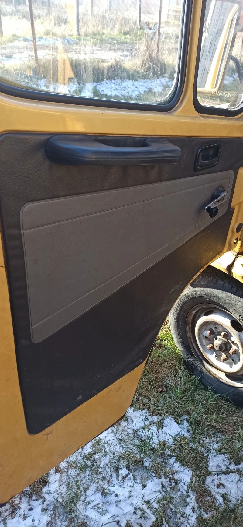 Mercedes-Benz 207, снимка 16 - Бусове и автобуси - 52445940