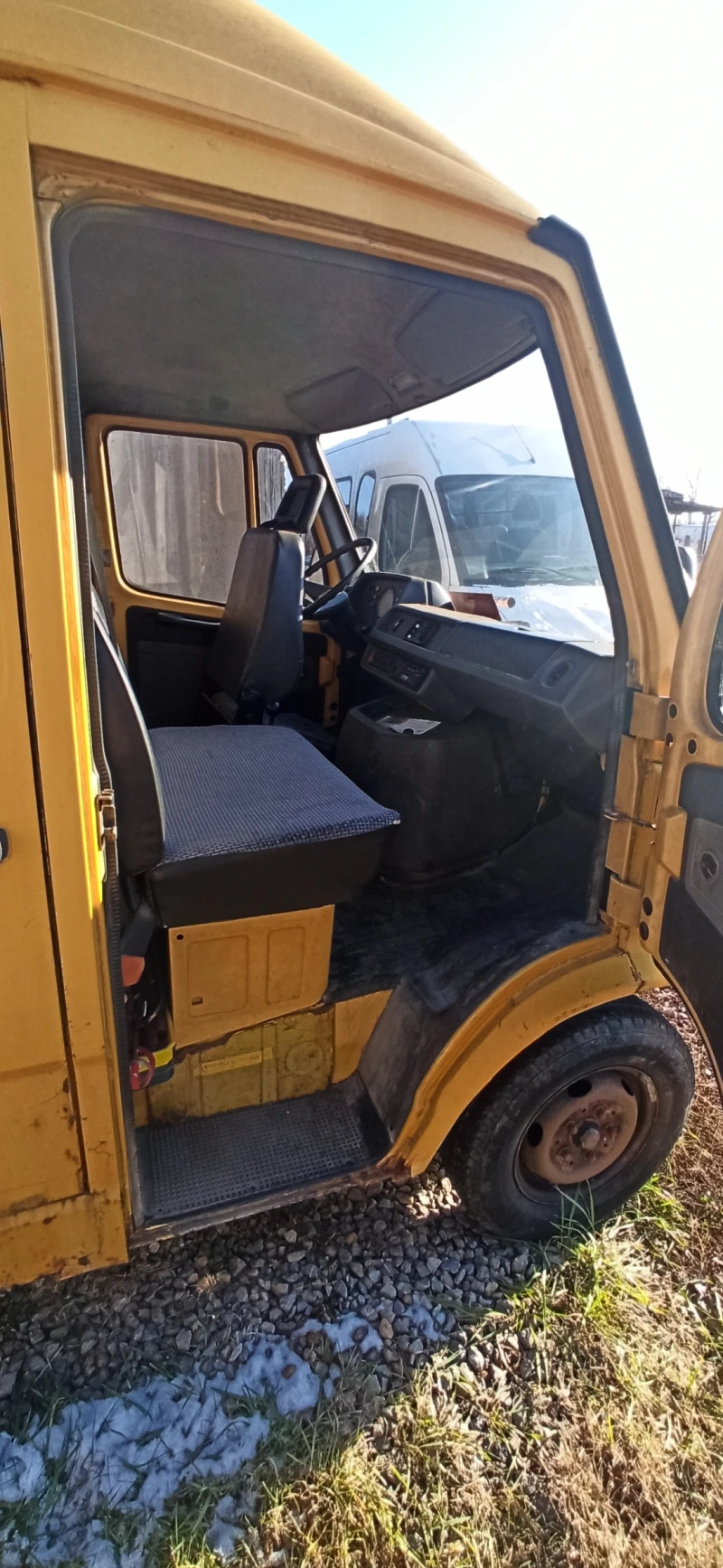 Mercedes-Benz 207, снимка 7 - Бусове и автобуси - 52445940