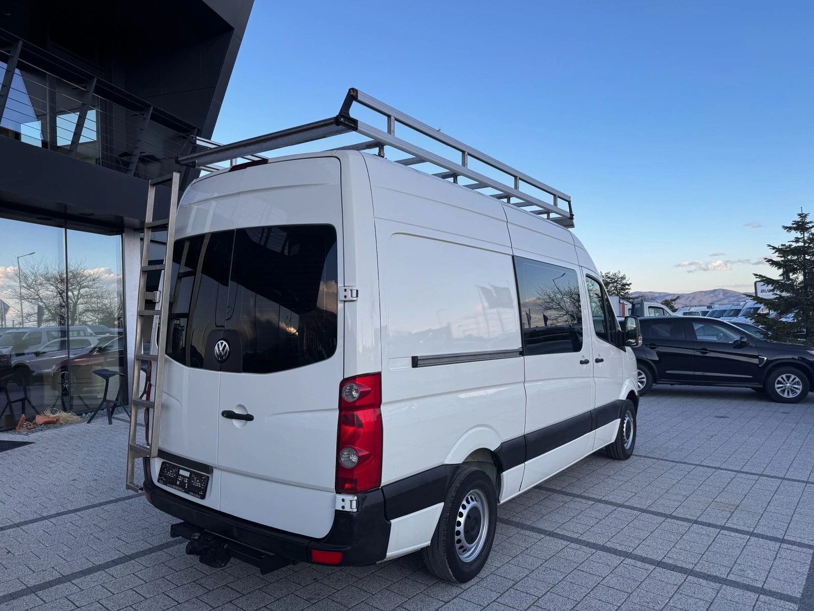 VW Crafter 2.5TDI 6-местен Клима  - изображение 5