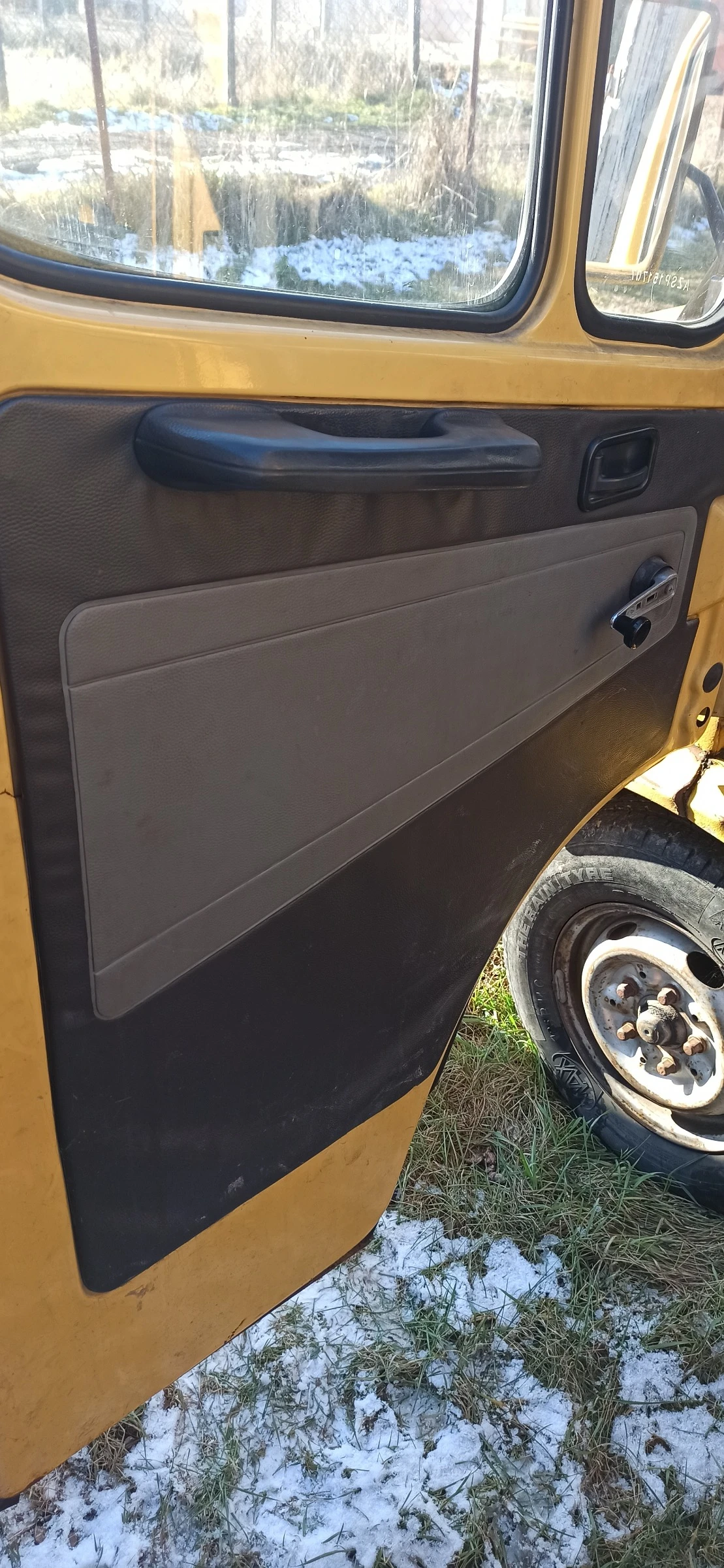 Mercedes-Benz 207 | Mobile.bg   16