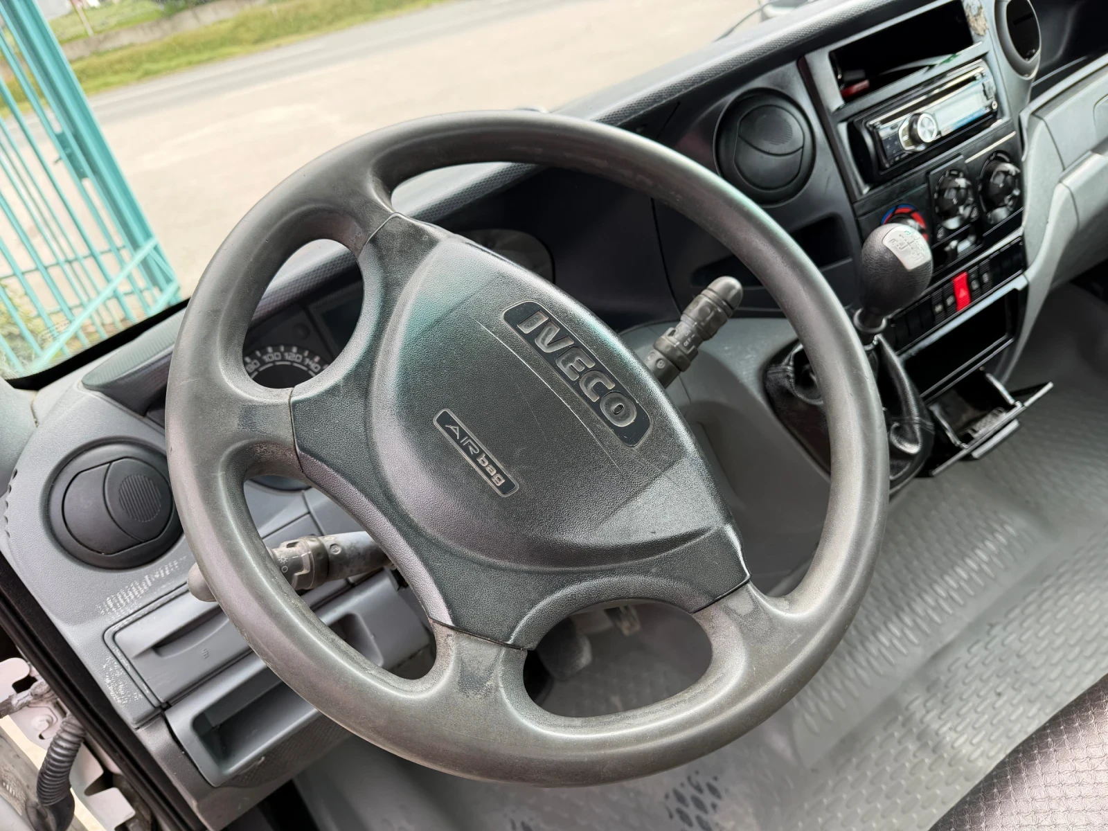 Iveco Daily 3.0HPI* 35C18* 4.10 метра каросерия, снимка 4 - Бусове и автобуси - 54143690