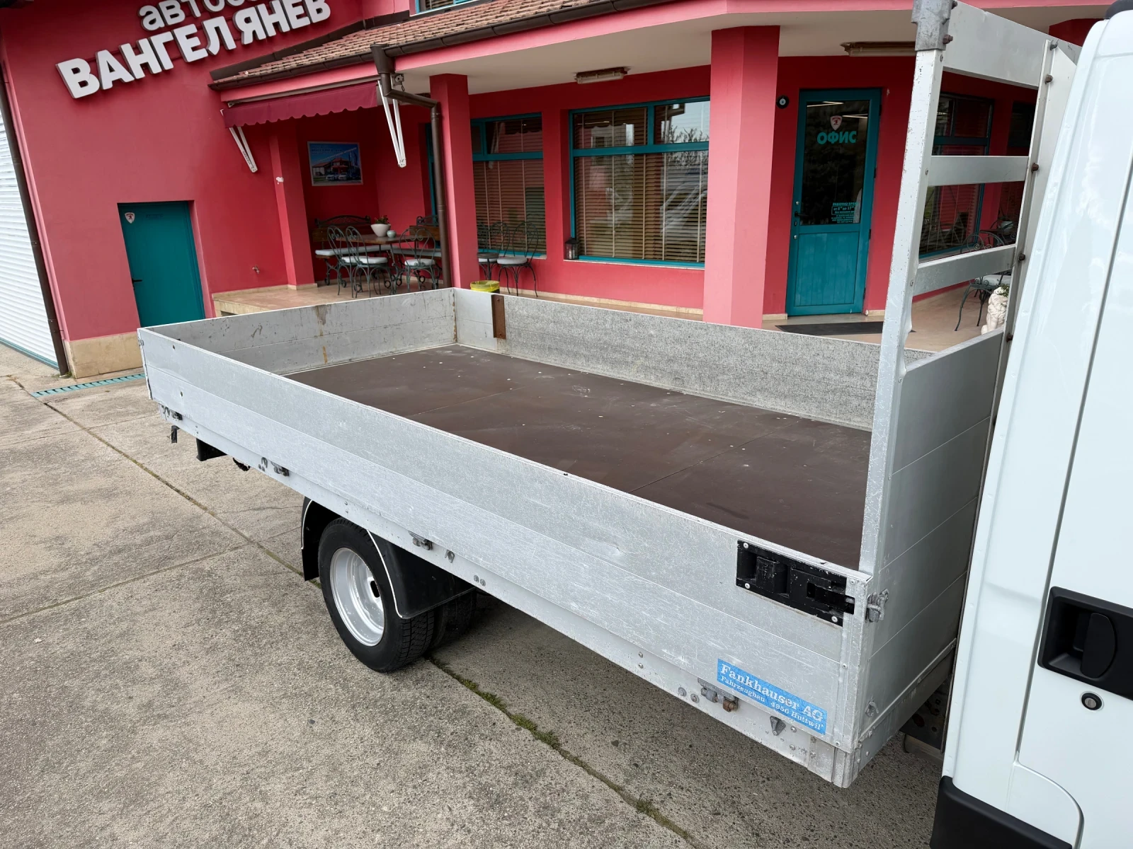 Iveco Daily 3.0HPI* 35C18* 4.10 метра каросерия, снимка 9 - Бусове и автобуси - 54143690