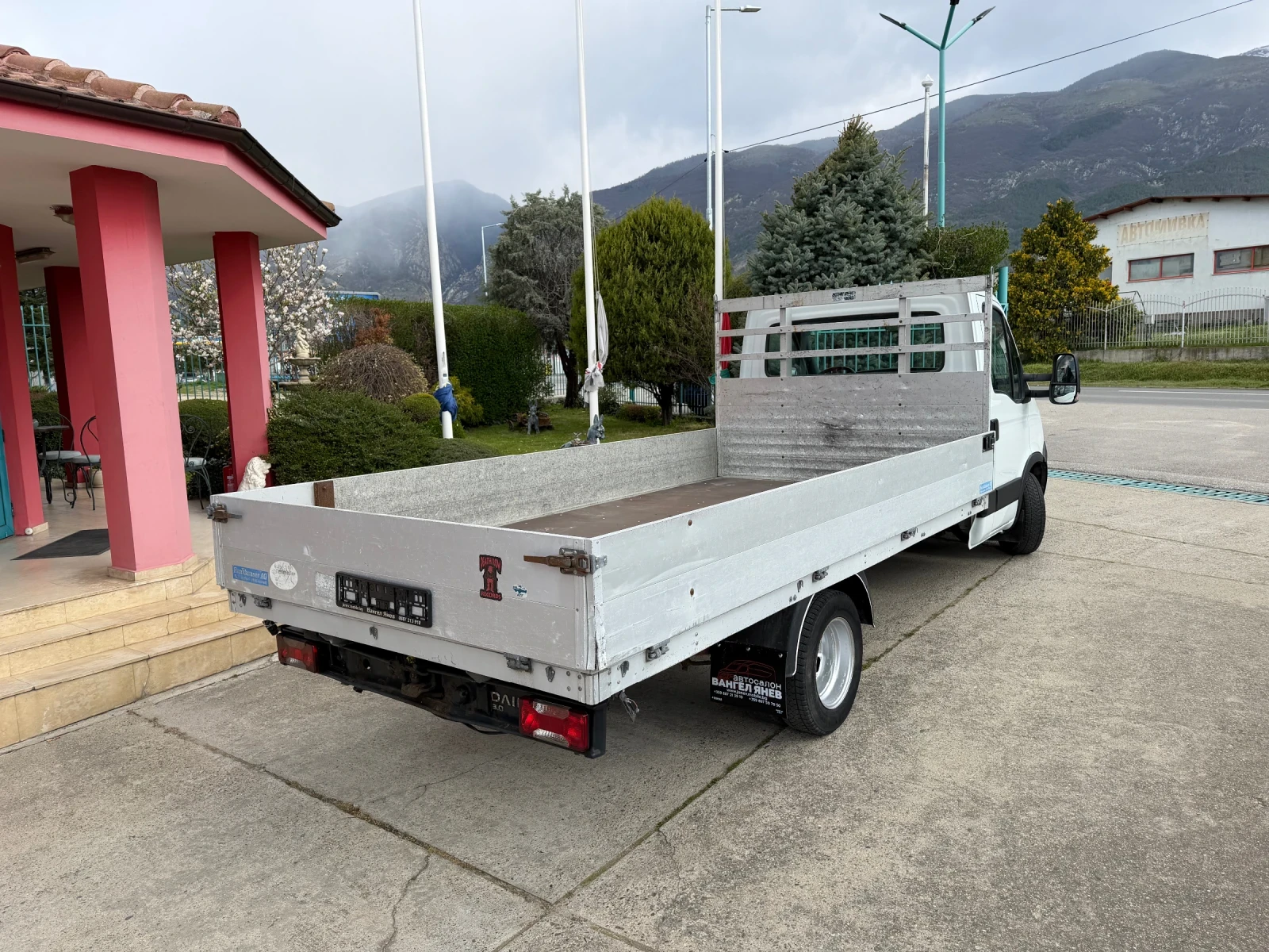 Iveco Daily 3.0HPI* 35C18* 4.10 метра каросерия, снимка 7 - Бусове и автобуси - 54143690